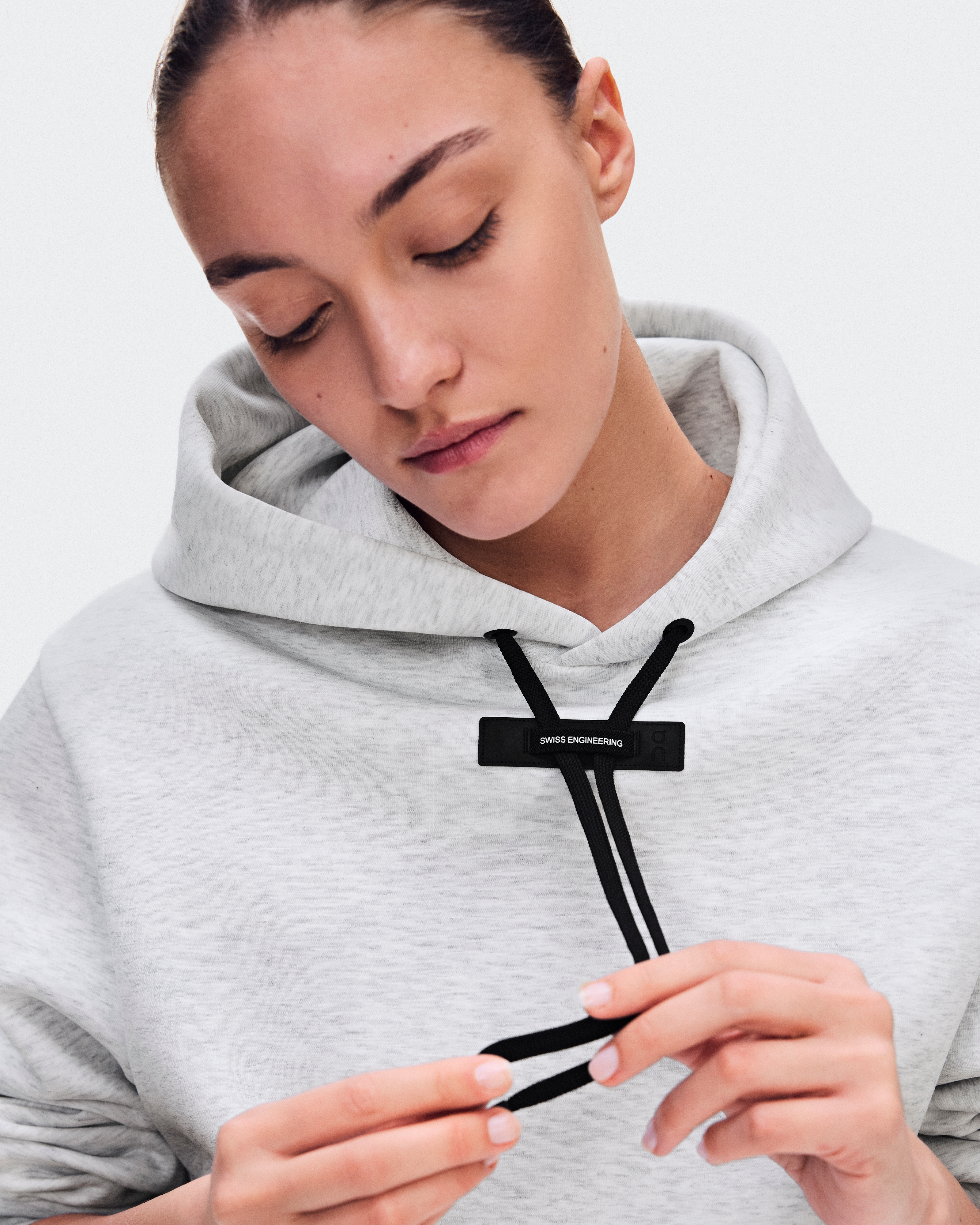 Focus Tech HoodieWomen / Crater / L