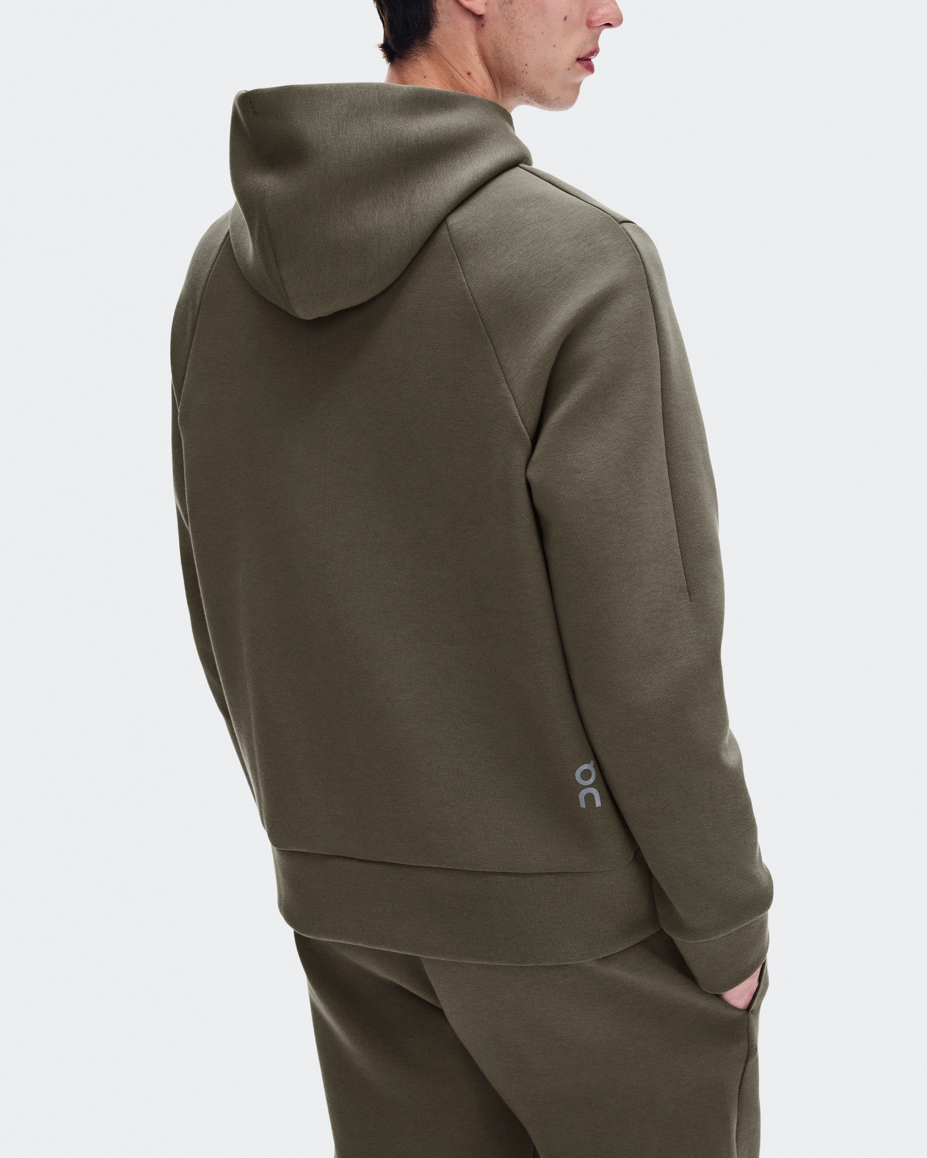 On Focus Tech Hoodie Bark Men Hoodies and sweatshirts