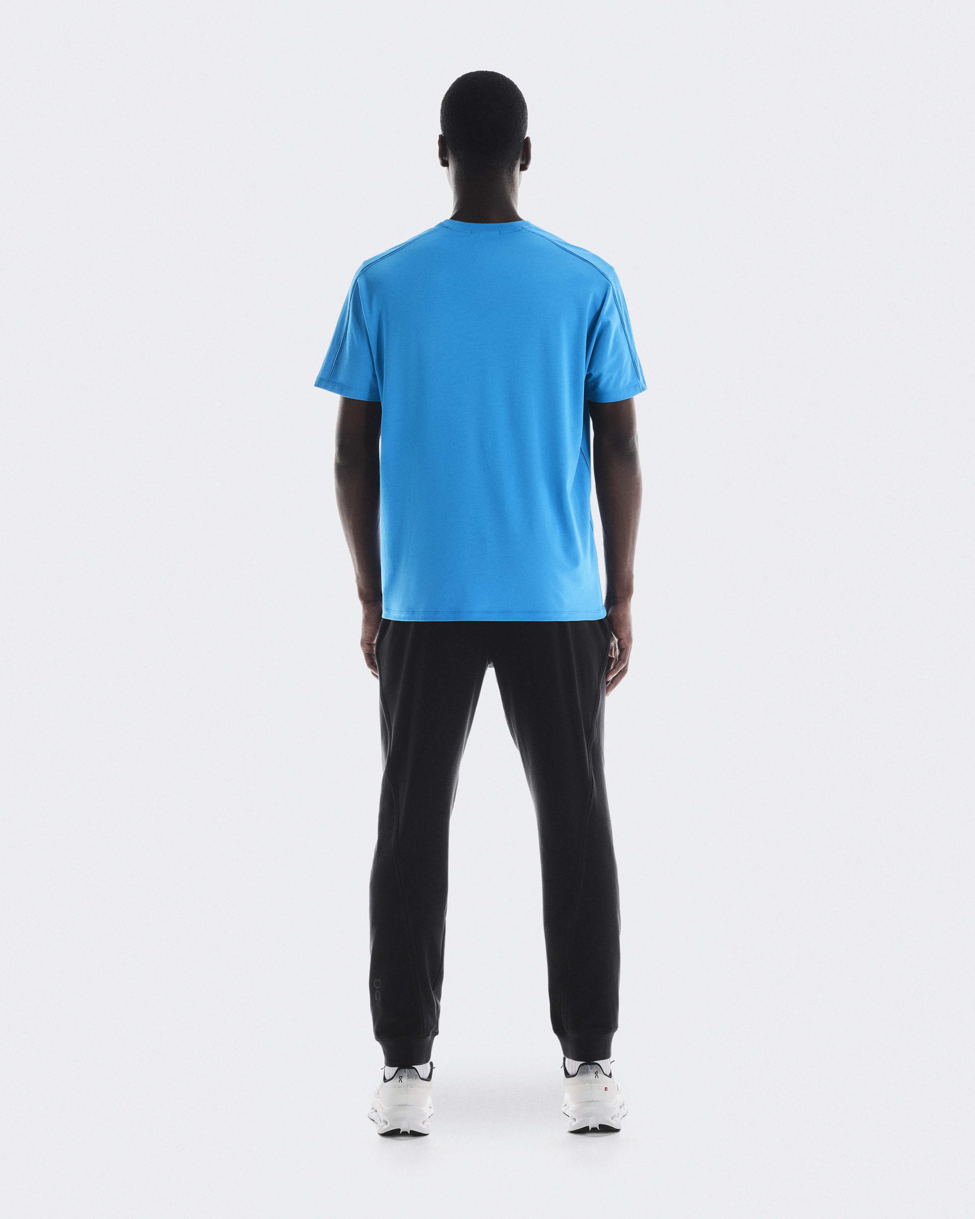 on オン Train-T Graphic Malibu xsサイズ Tシャツ Men's Train