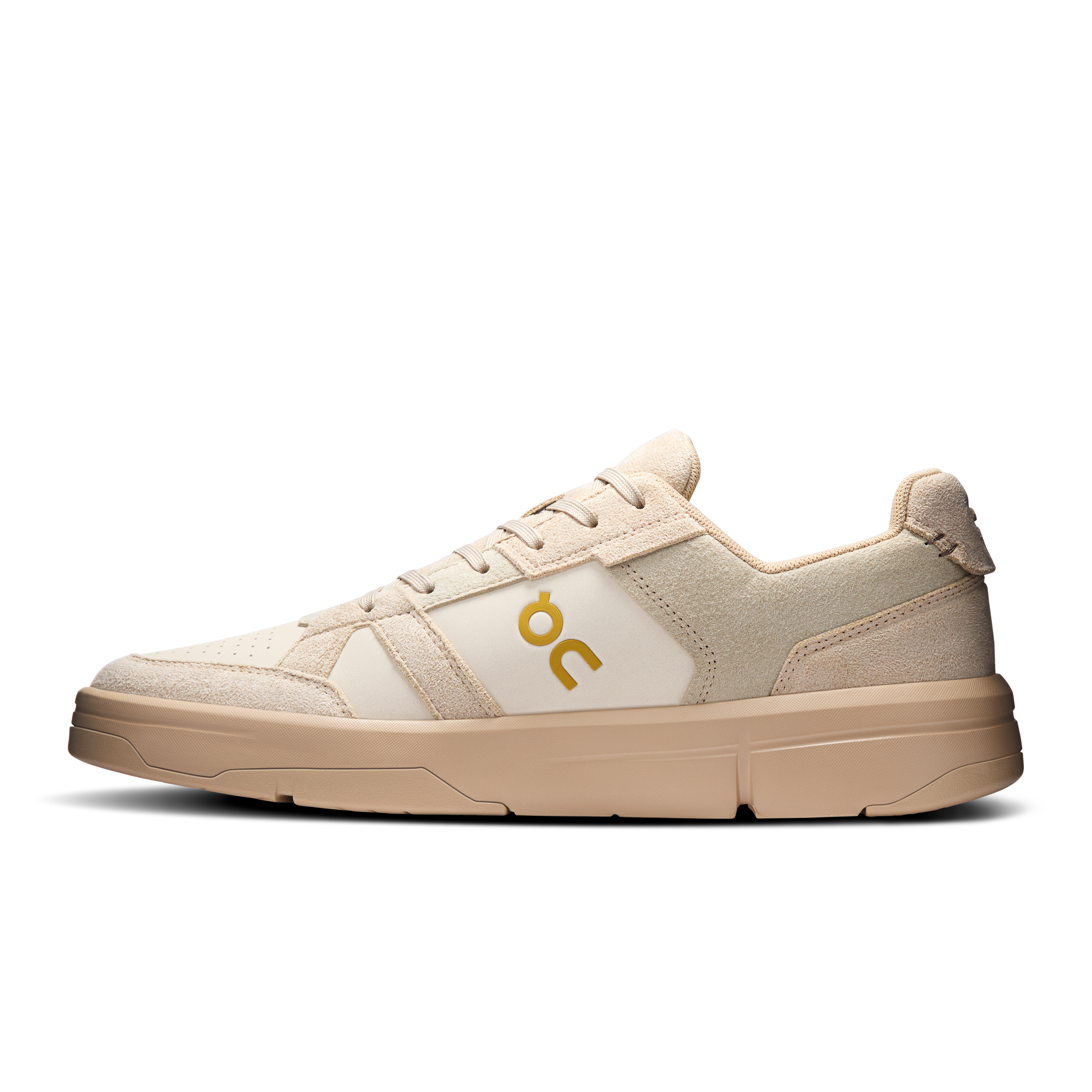 On THE ROGER Clubhouse Ace Sand & Sand Men Tennis Shoes