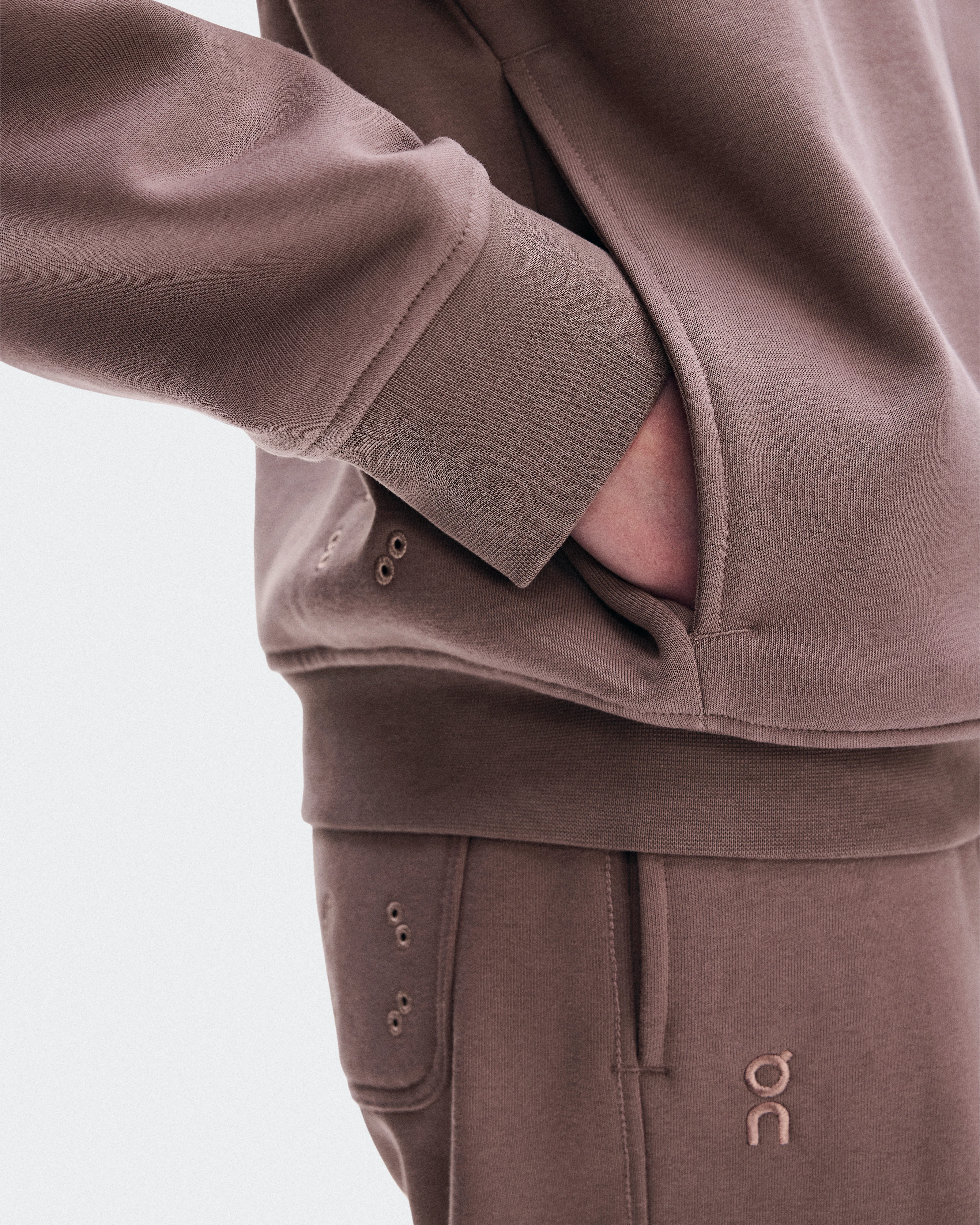 On Club Collective 1/4 Zip Clove Women Hoodies and sweatshirts