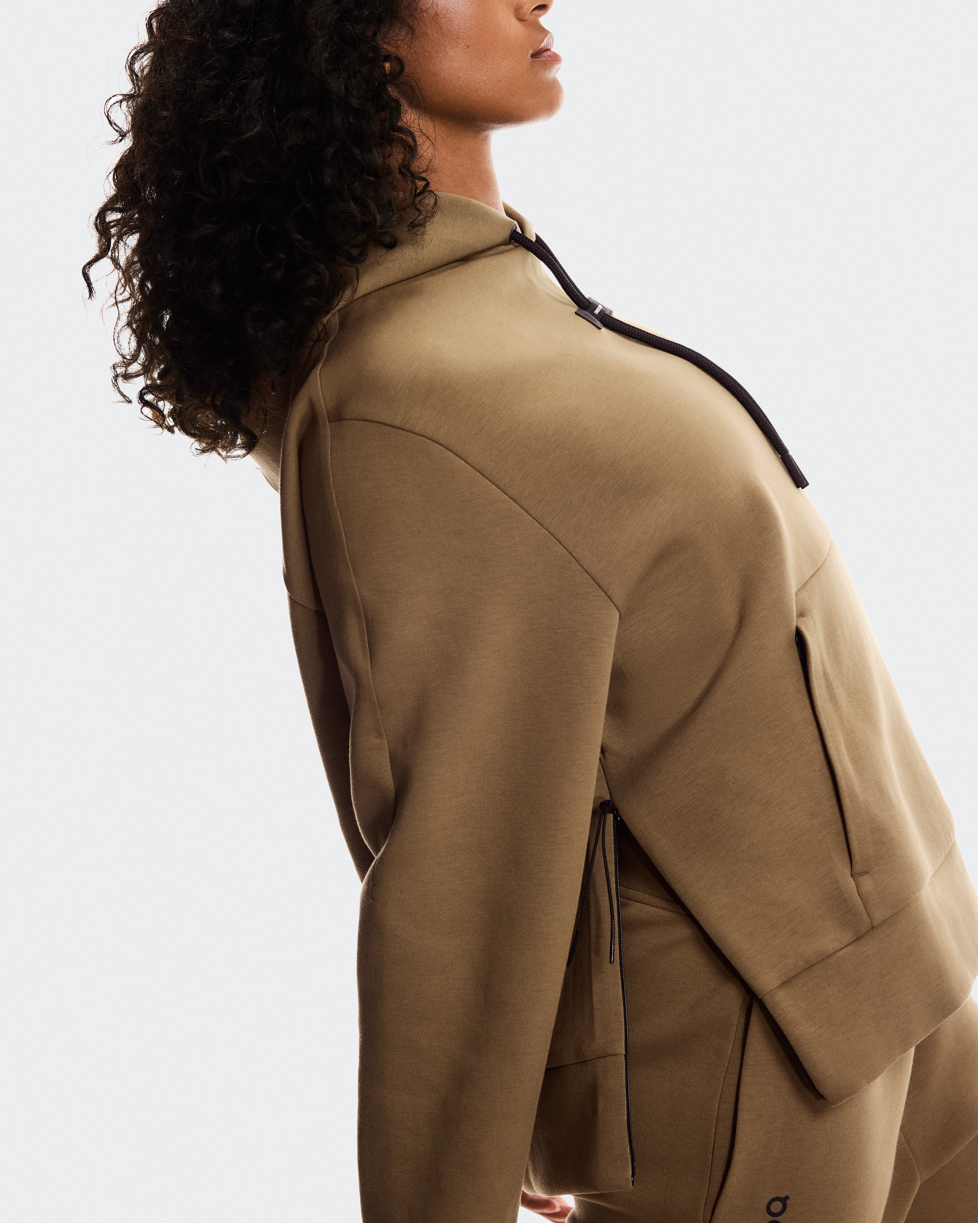 On Focus Tech Hoodie Nutmeg Women Hoodies and sweatshirts