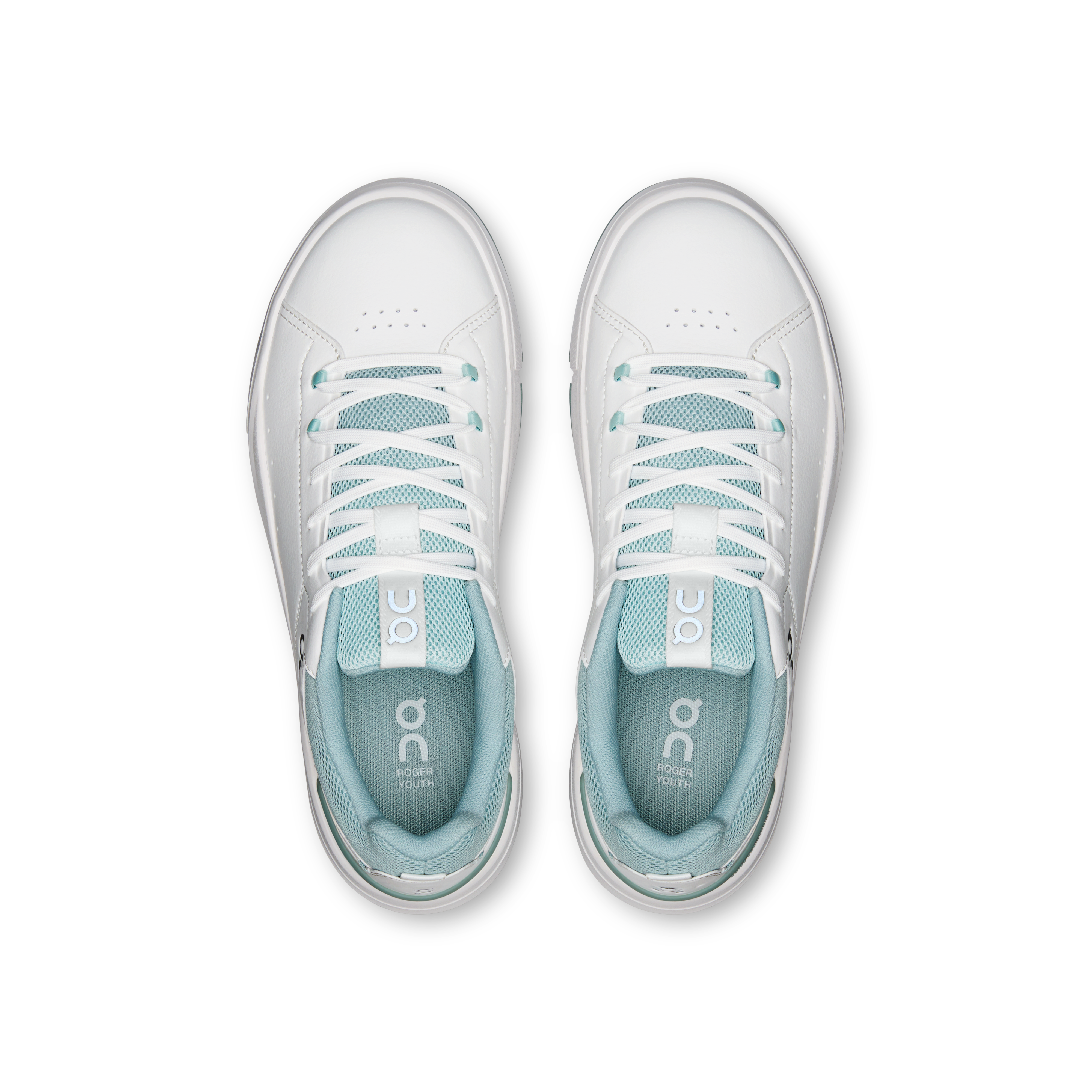On THE ROGER Youth White & Brook Youth Tennis Shoes