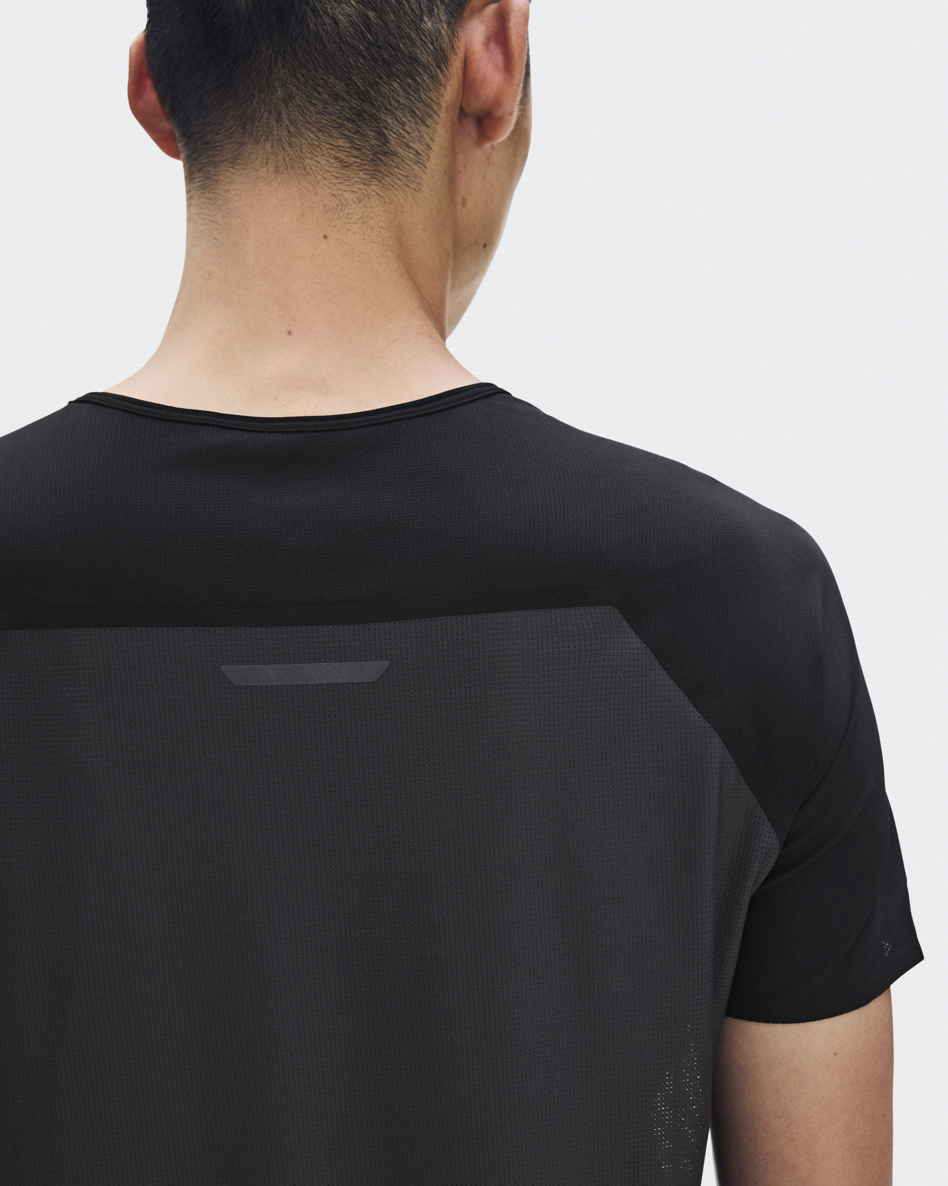 Men's Performance-T | Black | On United States