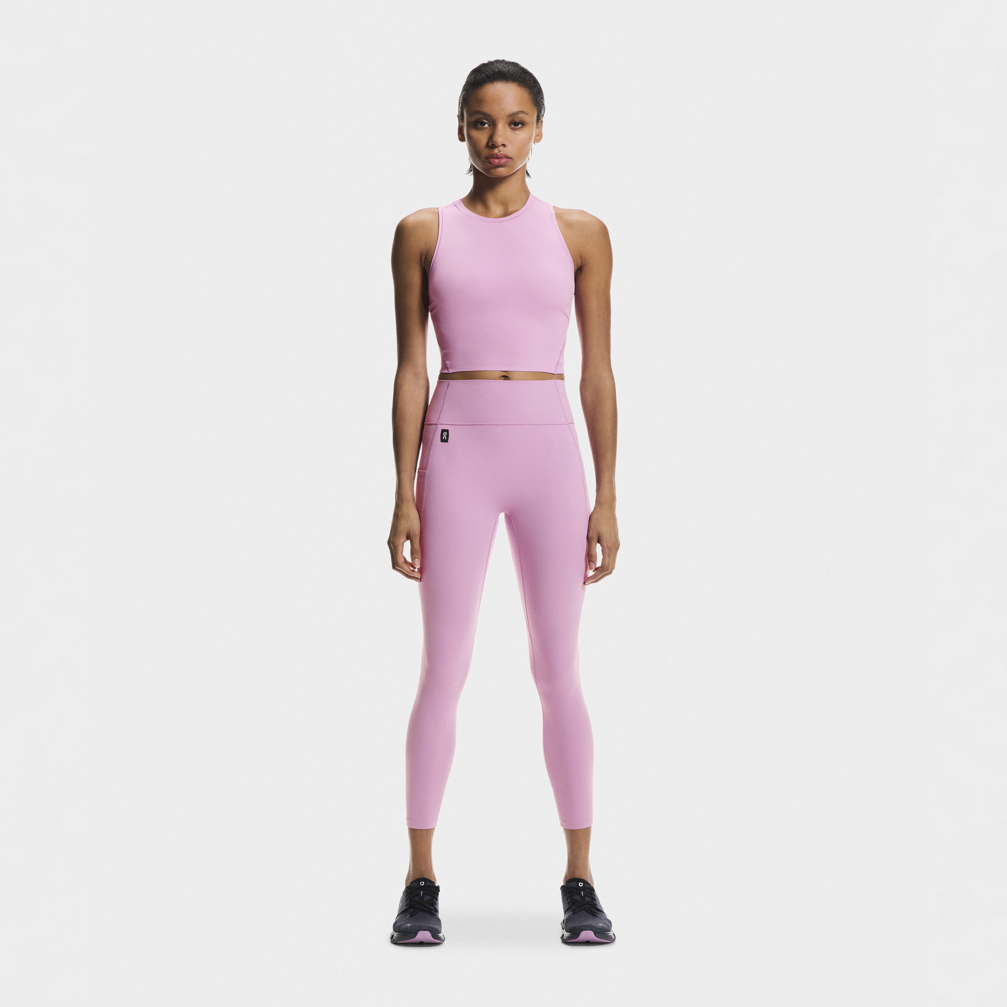 Studio Leggings 7/8 Mid-Length Tights in Sakura