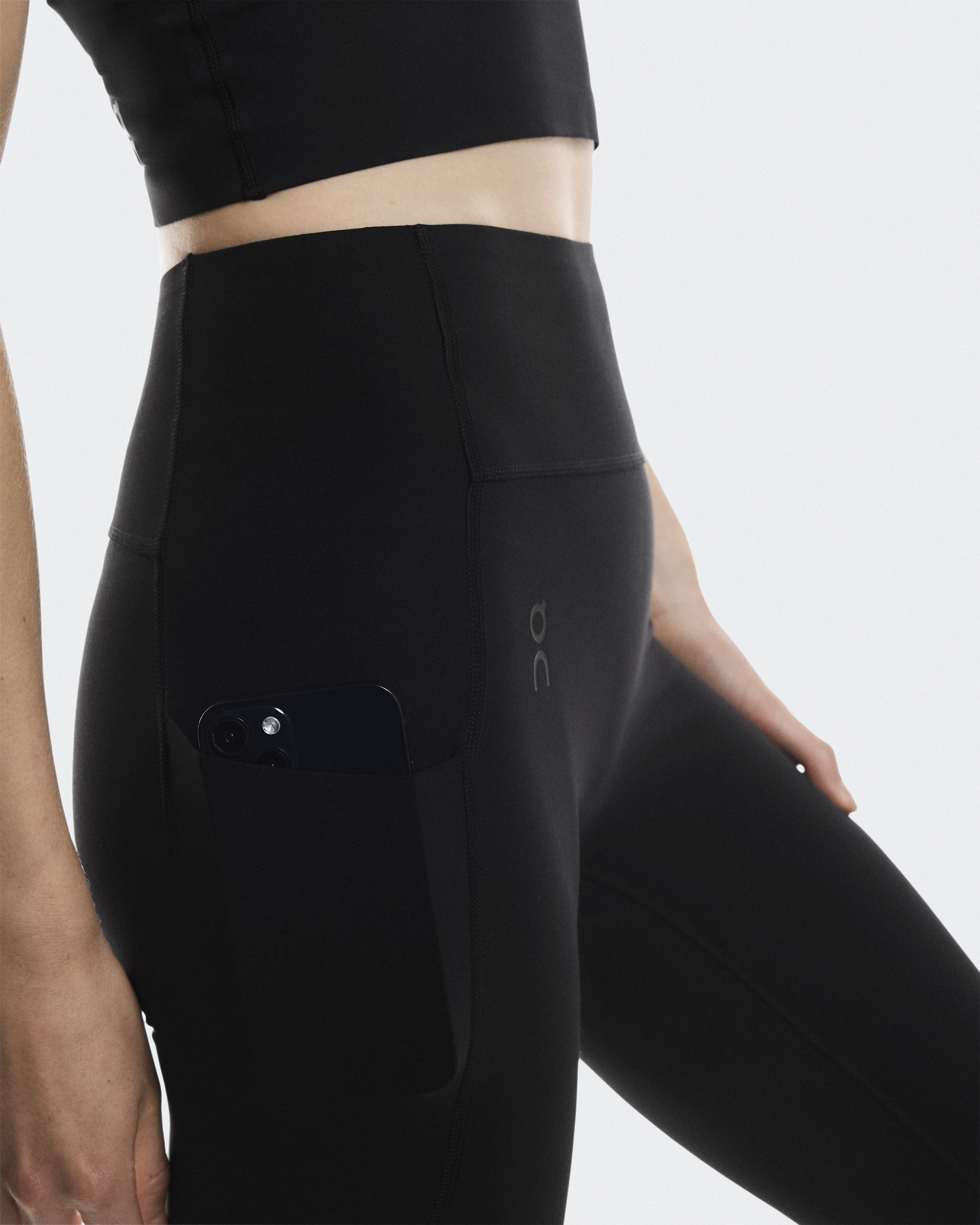 Women's Studio Tights 7/8 | On United States