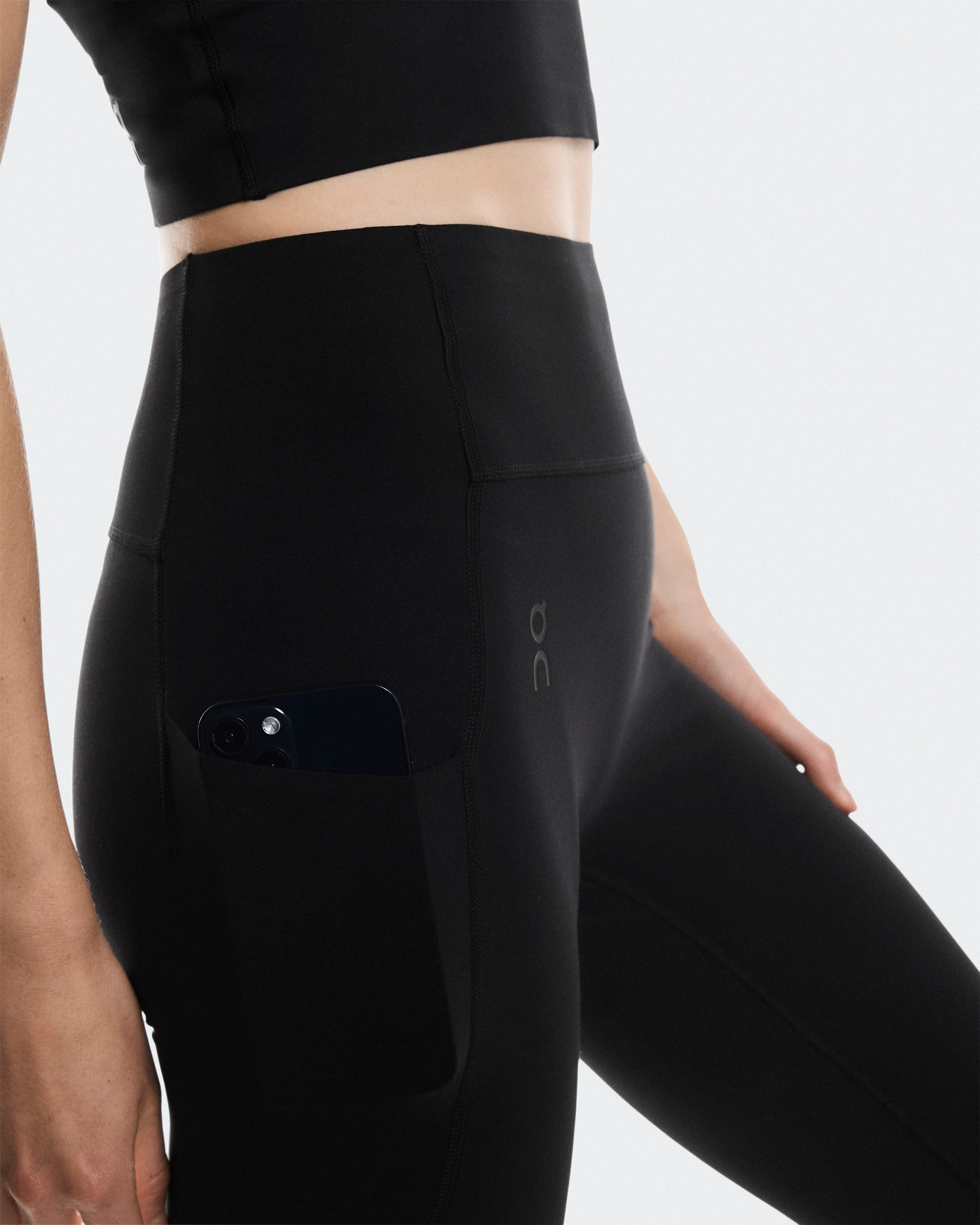 On Studio Tights 7/8 Black Women Tights