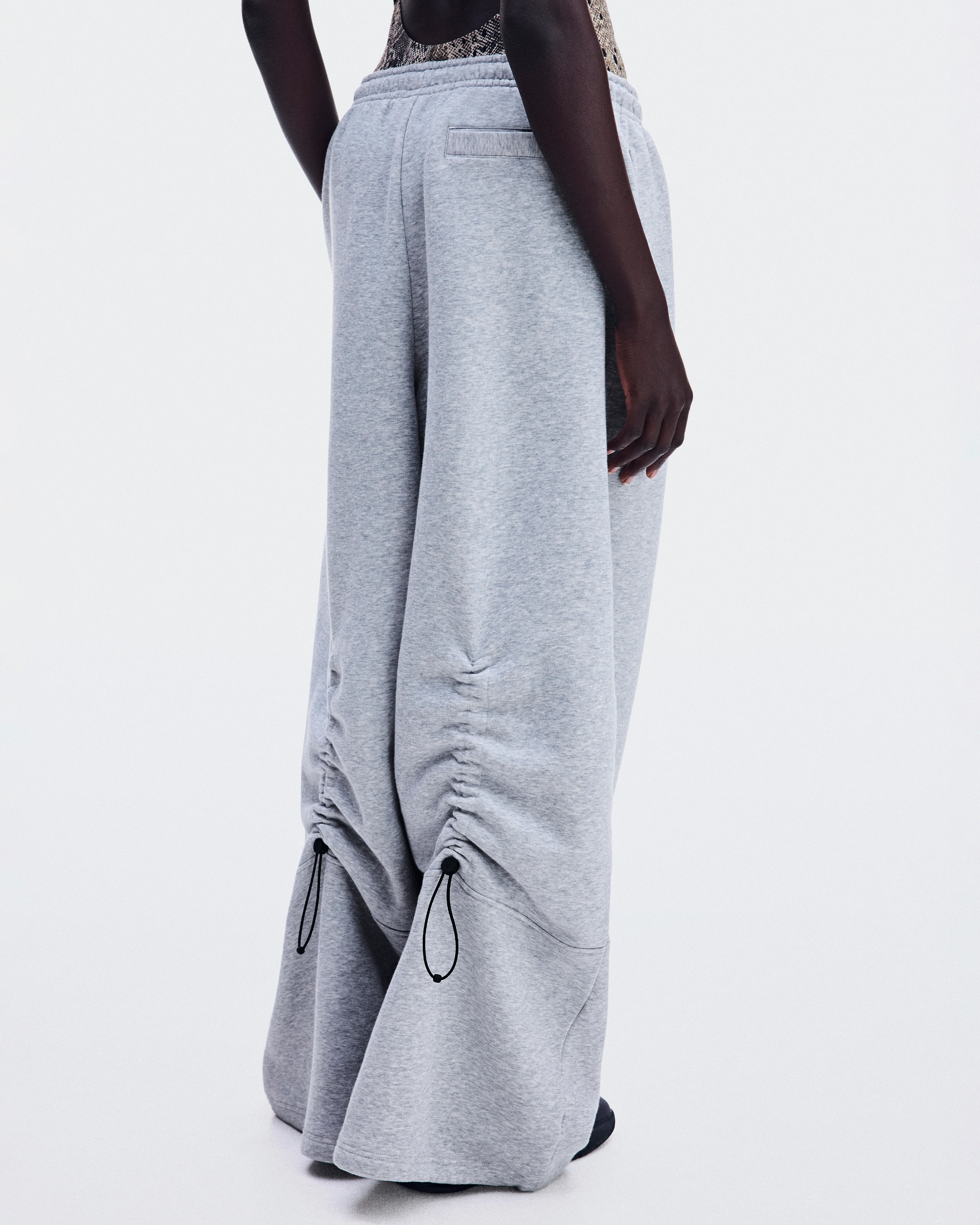 On Oversized Sweatpants Alloy Heather Women Pants