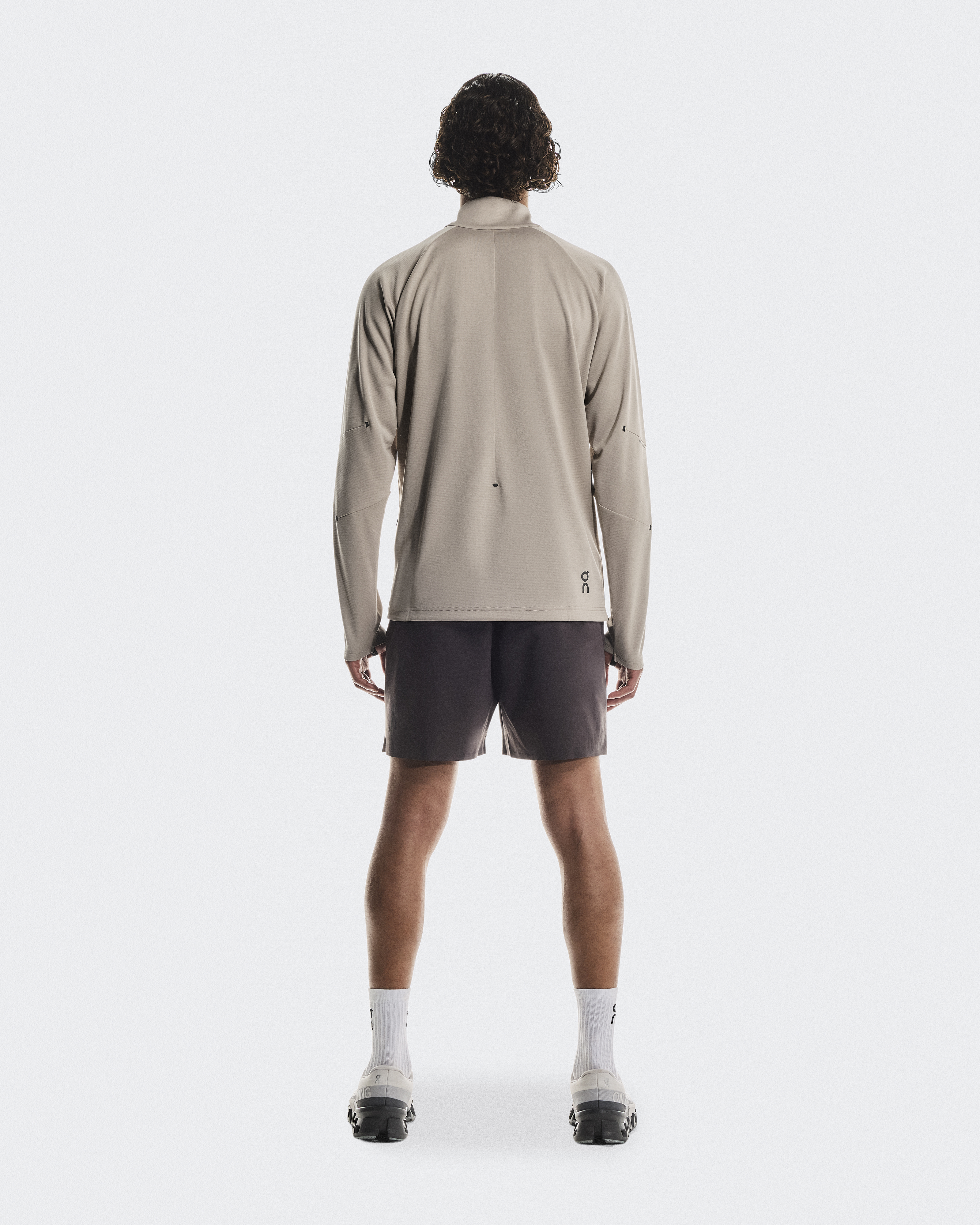 オン On クライメイトシャツ Climate Shirt Men's Climate Shirt | Black | On United States