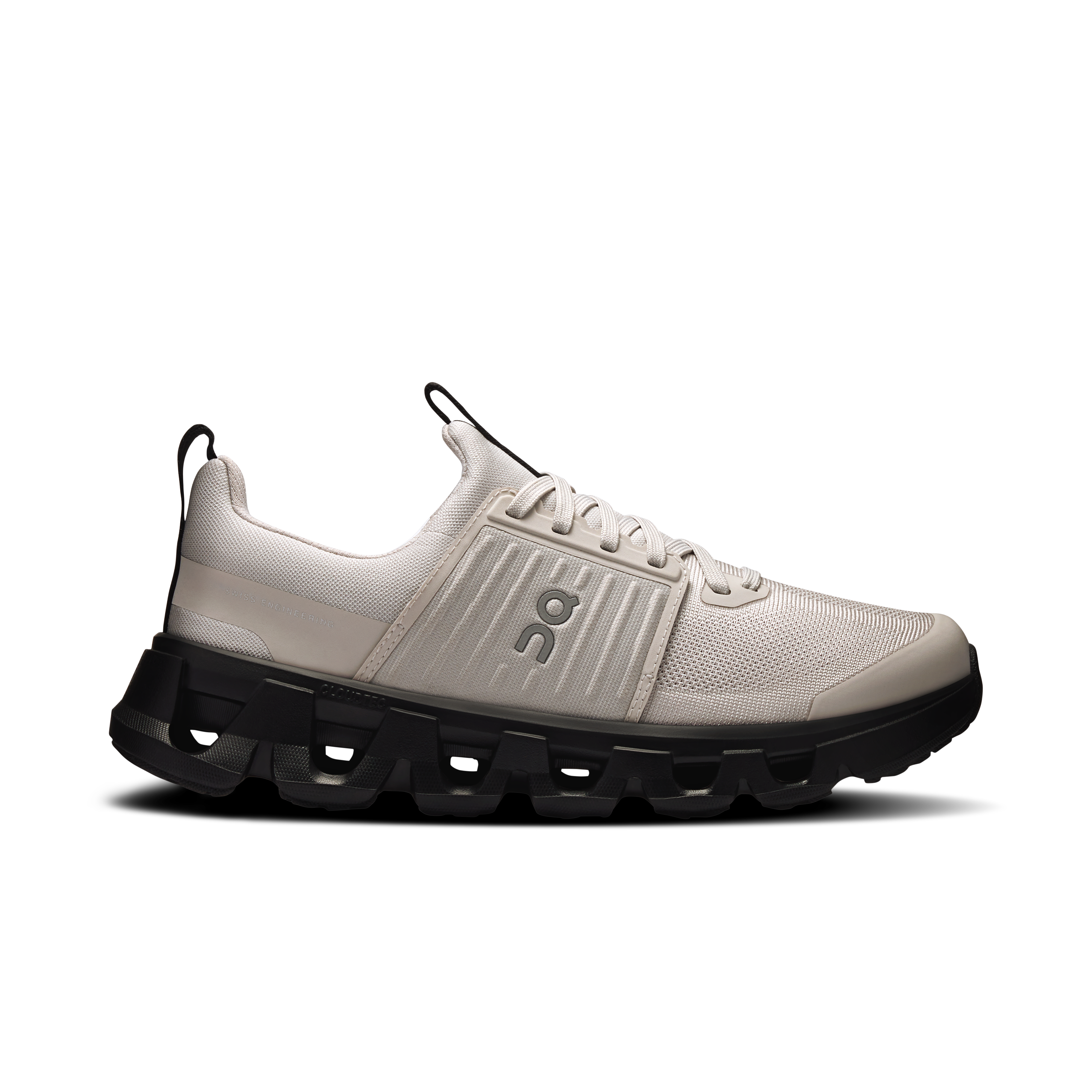 On Cloudswift Youth Grey Black Youth Youth – Adapted CloudTec®, run-inspired, all-day play Shoes