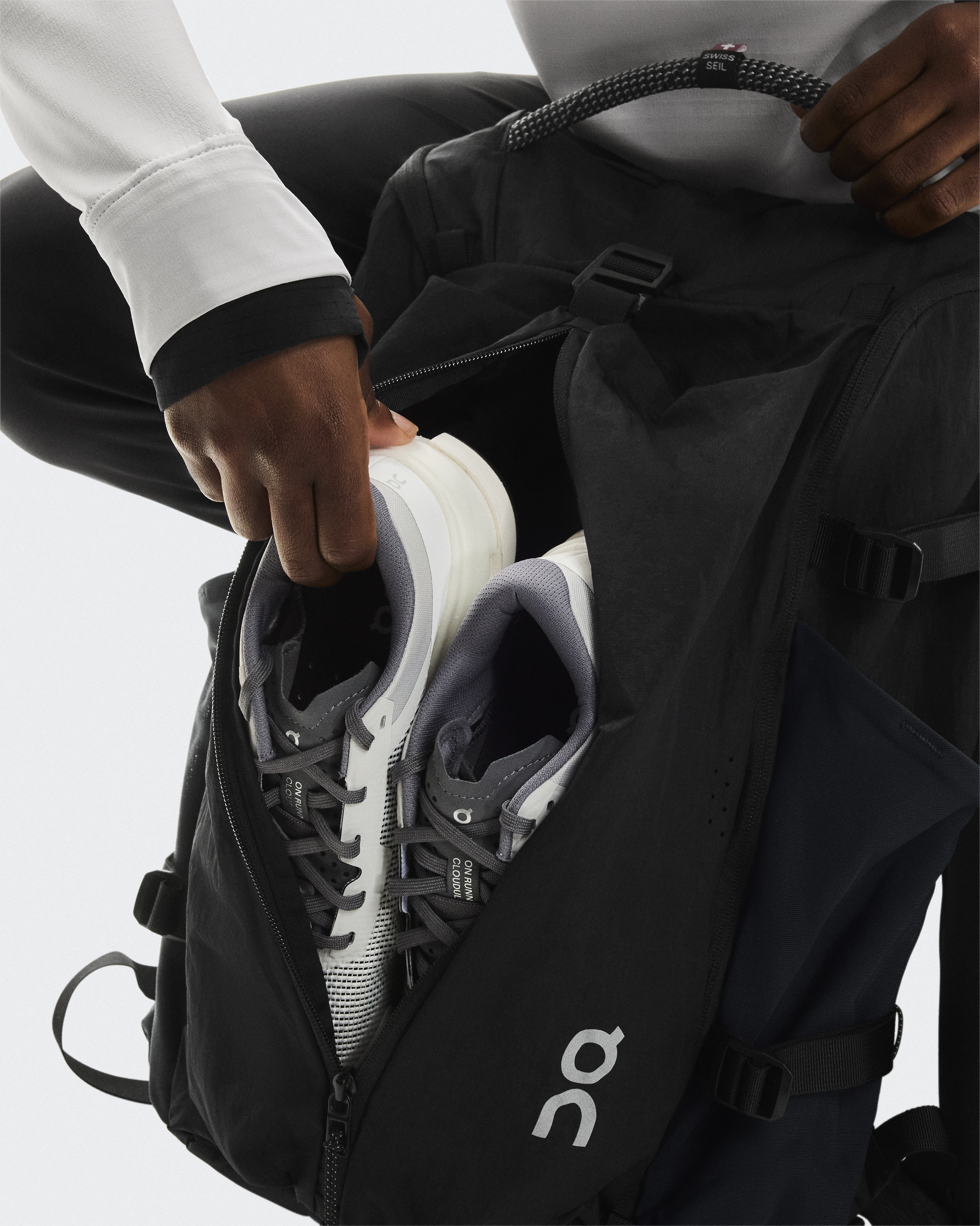 ON オン 軽量 Speed Pack 30L バックパック Speed Pack 30L | Black | On United States