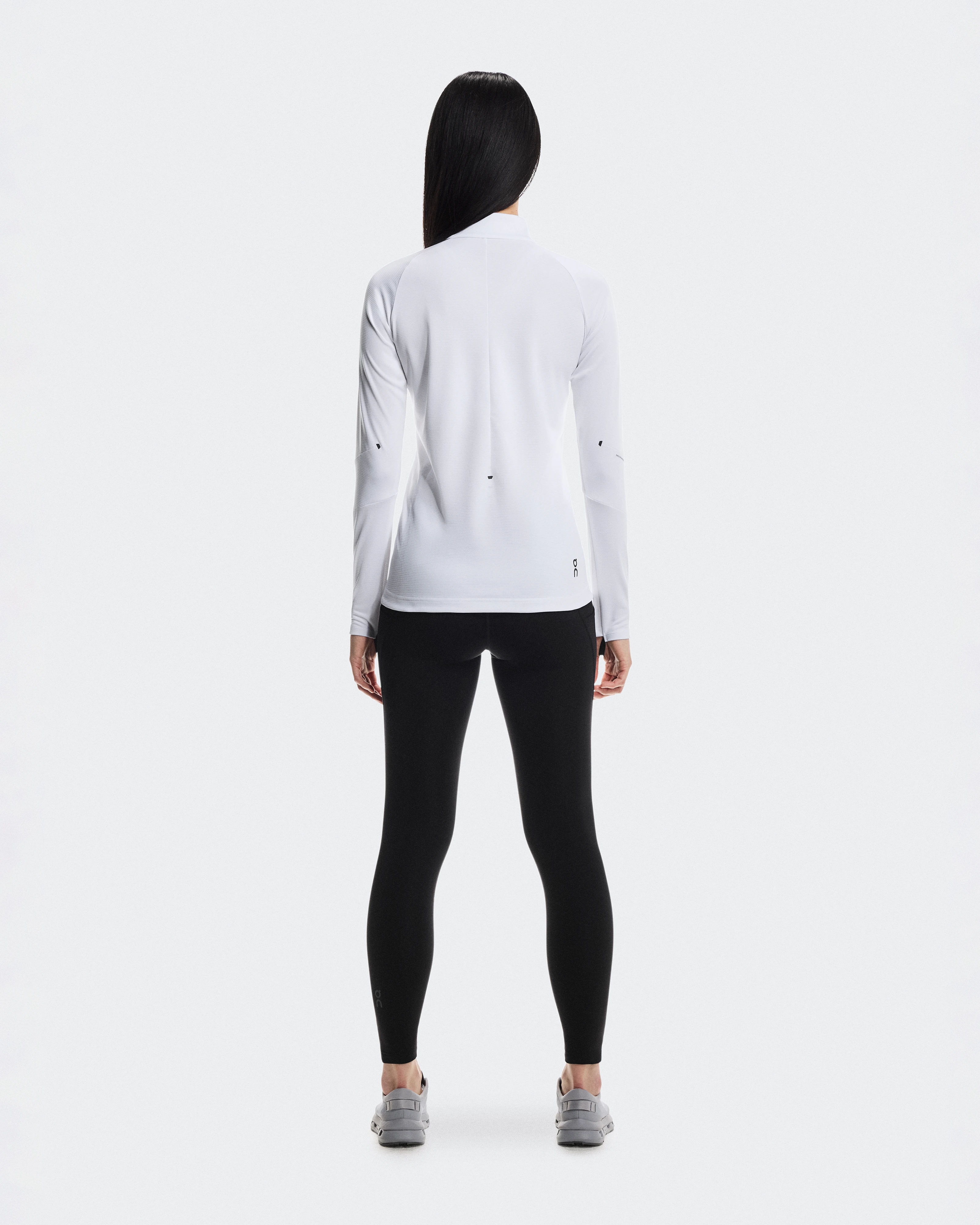 On Climate Shirt White ウィメンズ フーディ＆スウェットシャツ