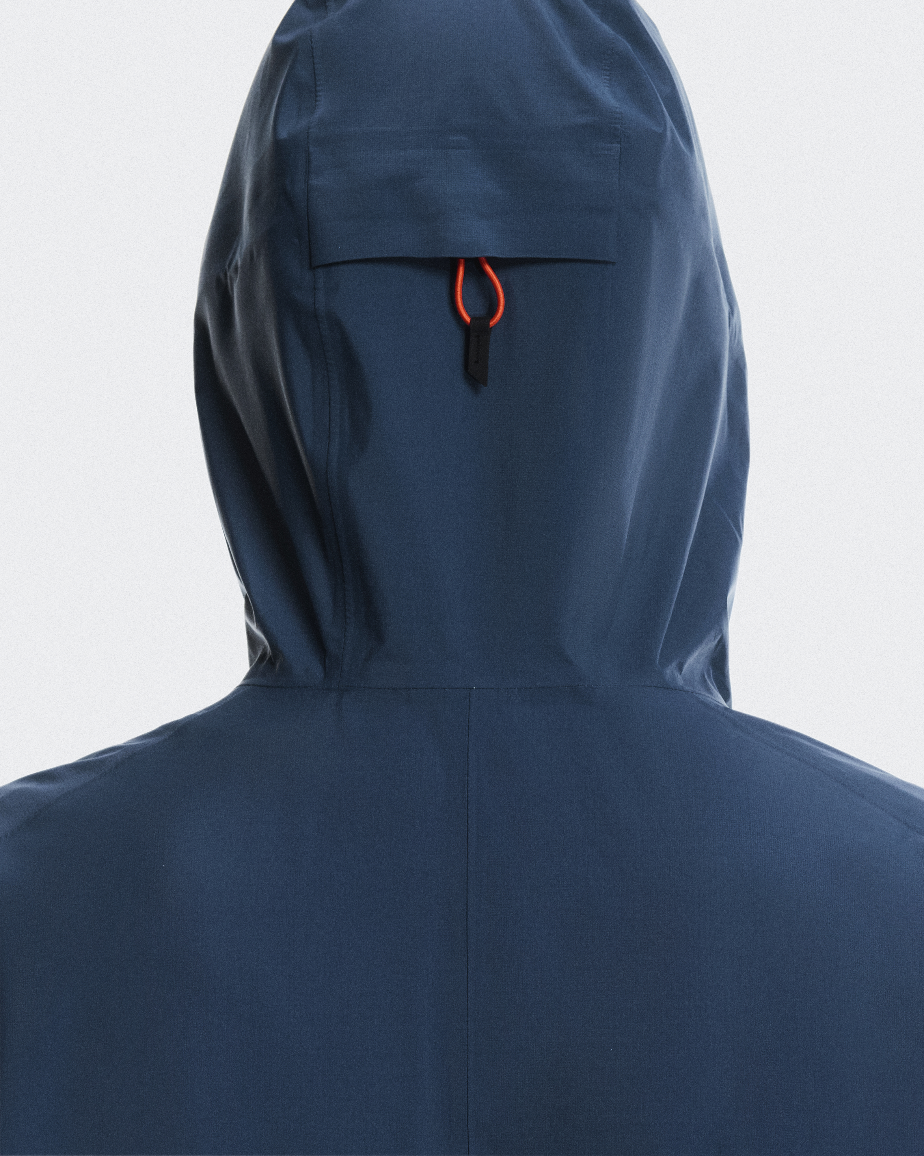 メンズ Trek Jacket BEAMS REI | ブルー | On 日本