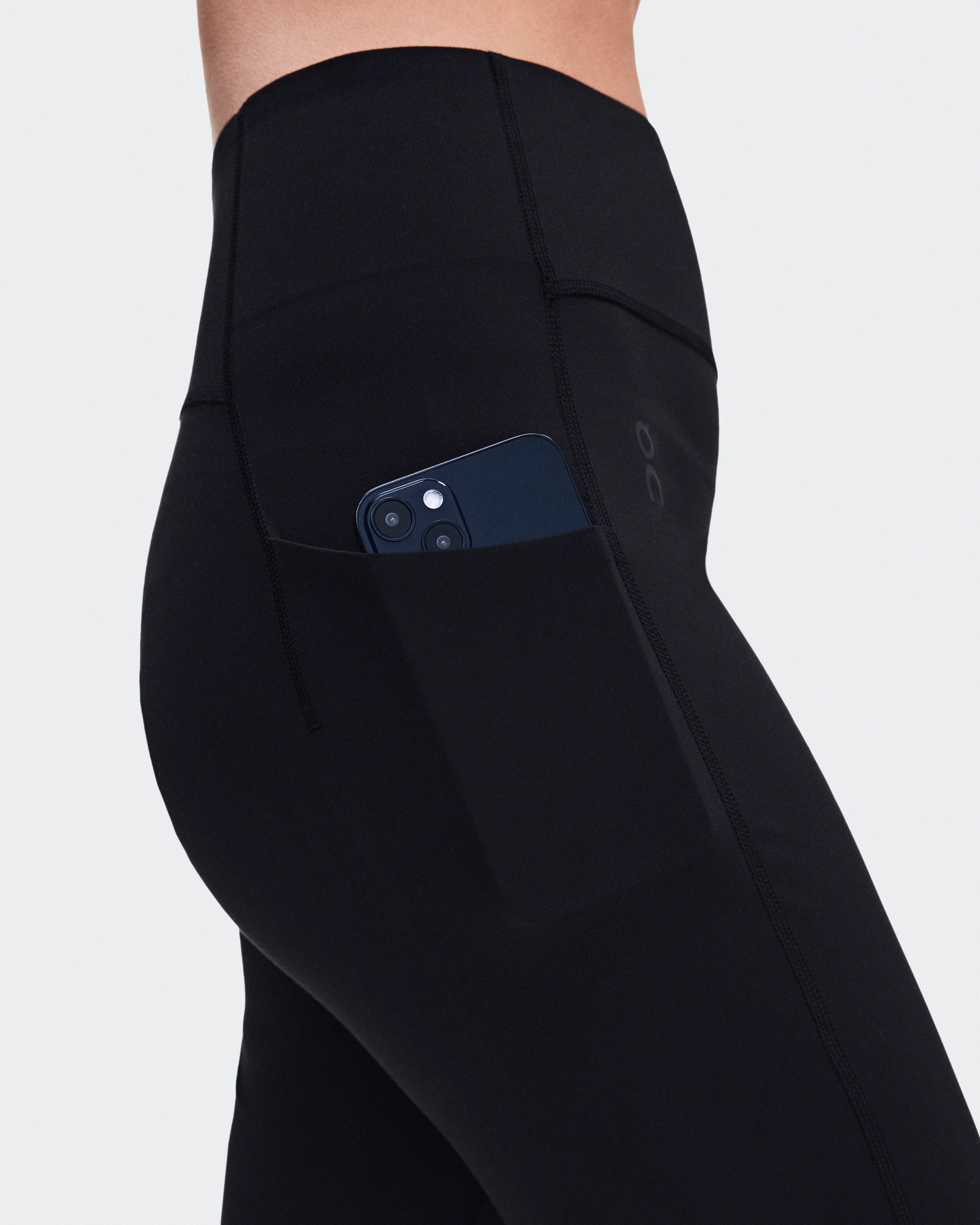 On Studio Flared Pants 32" Black Women Pants