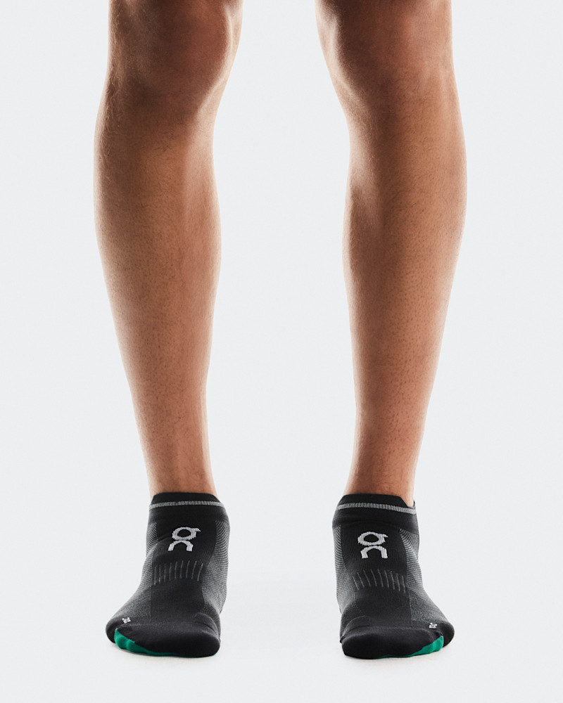 On Elite Run Sock Low in Black, Size: W 9.5-11, M 8-9.5, Polyamide/Polyester