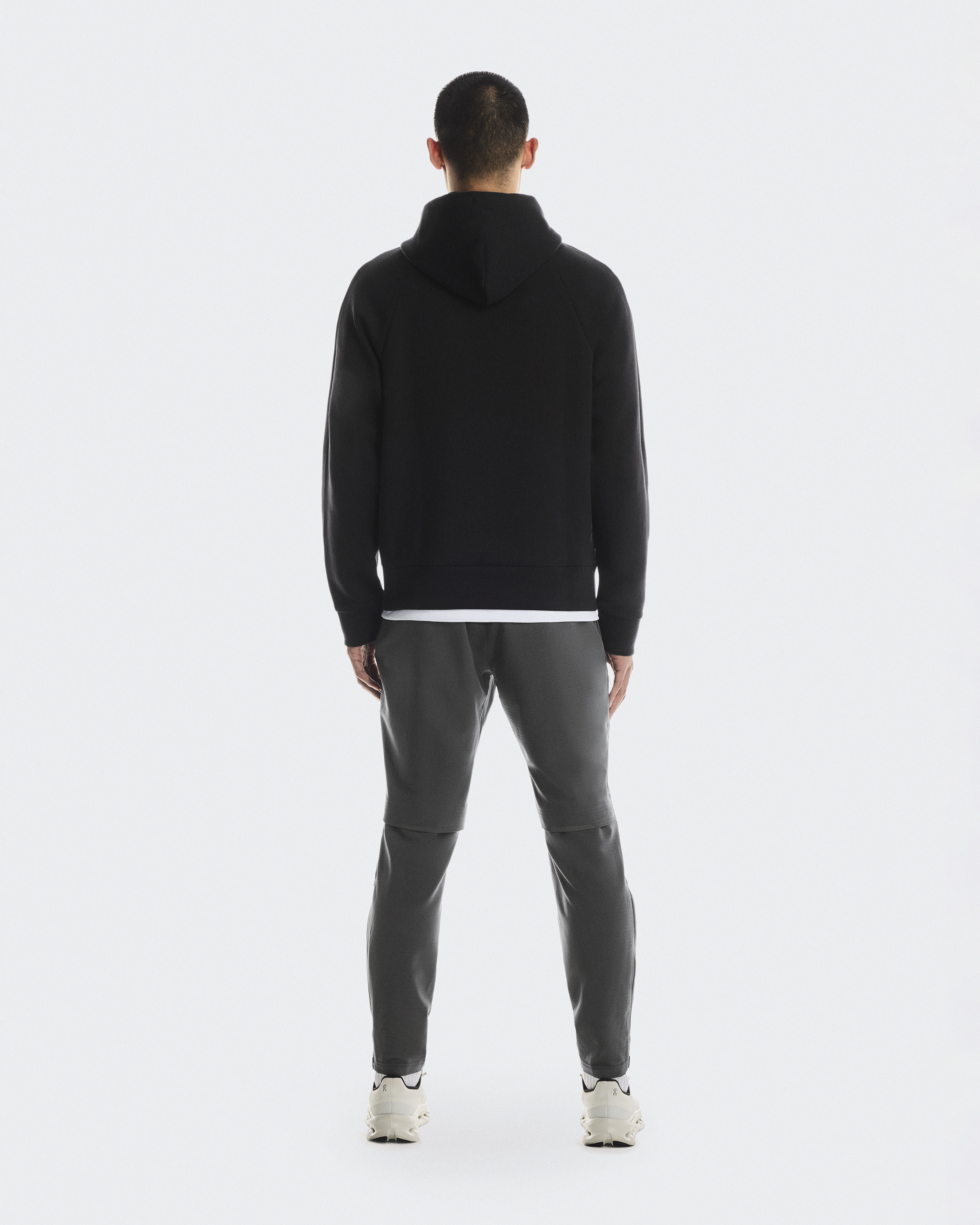Men's Focus Tech Zip Hoodie | On Japan