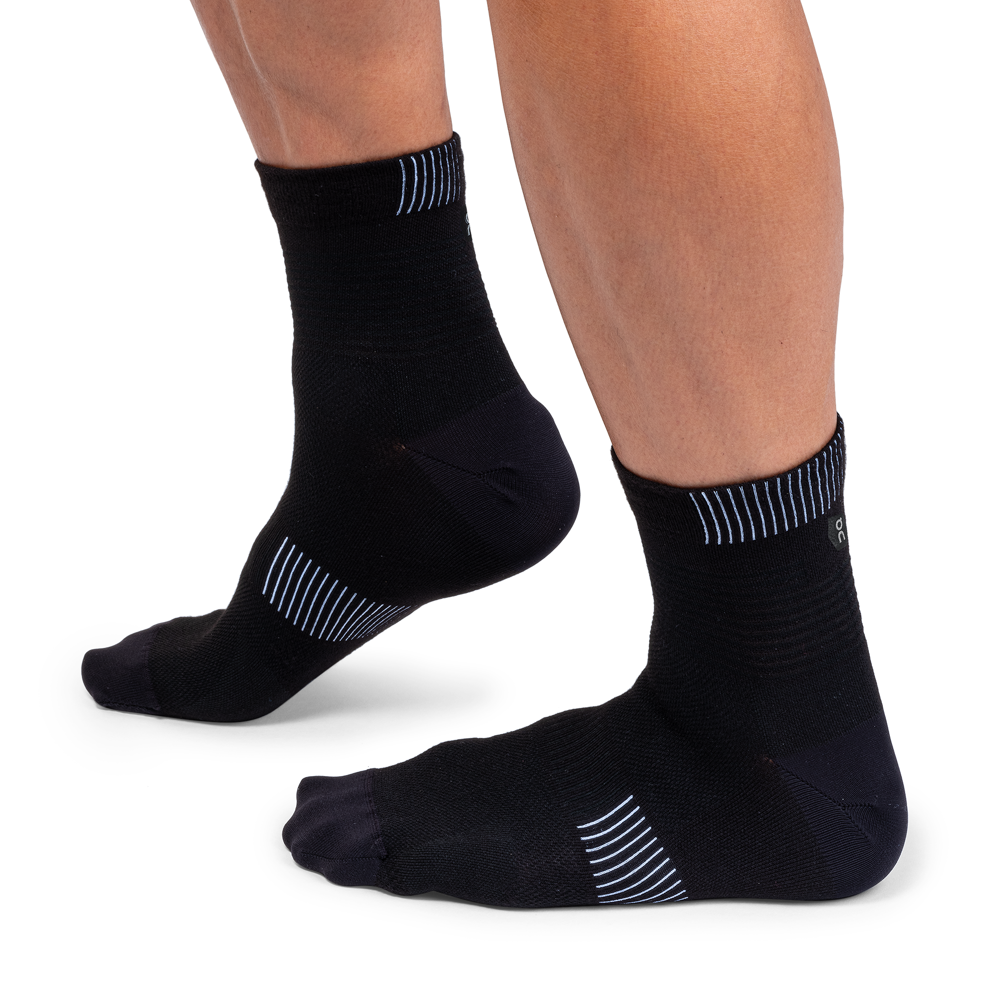 Ultralight Mid Sock in Black/White