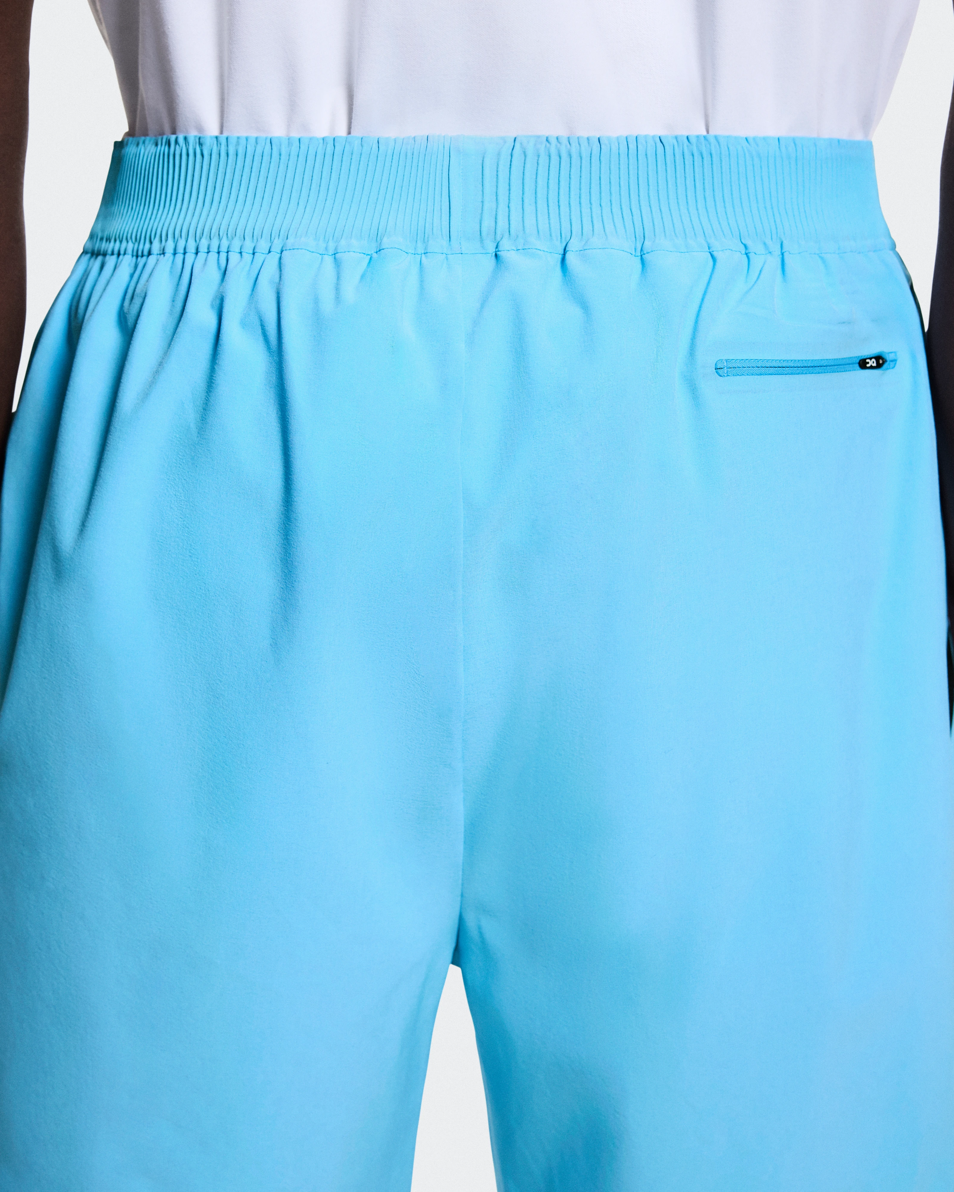 On Train Shorts Gourami Men Shorts