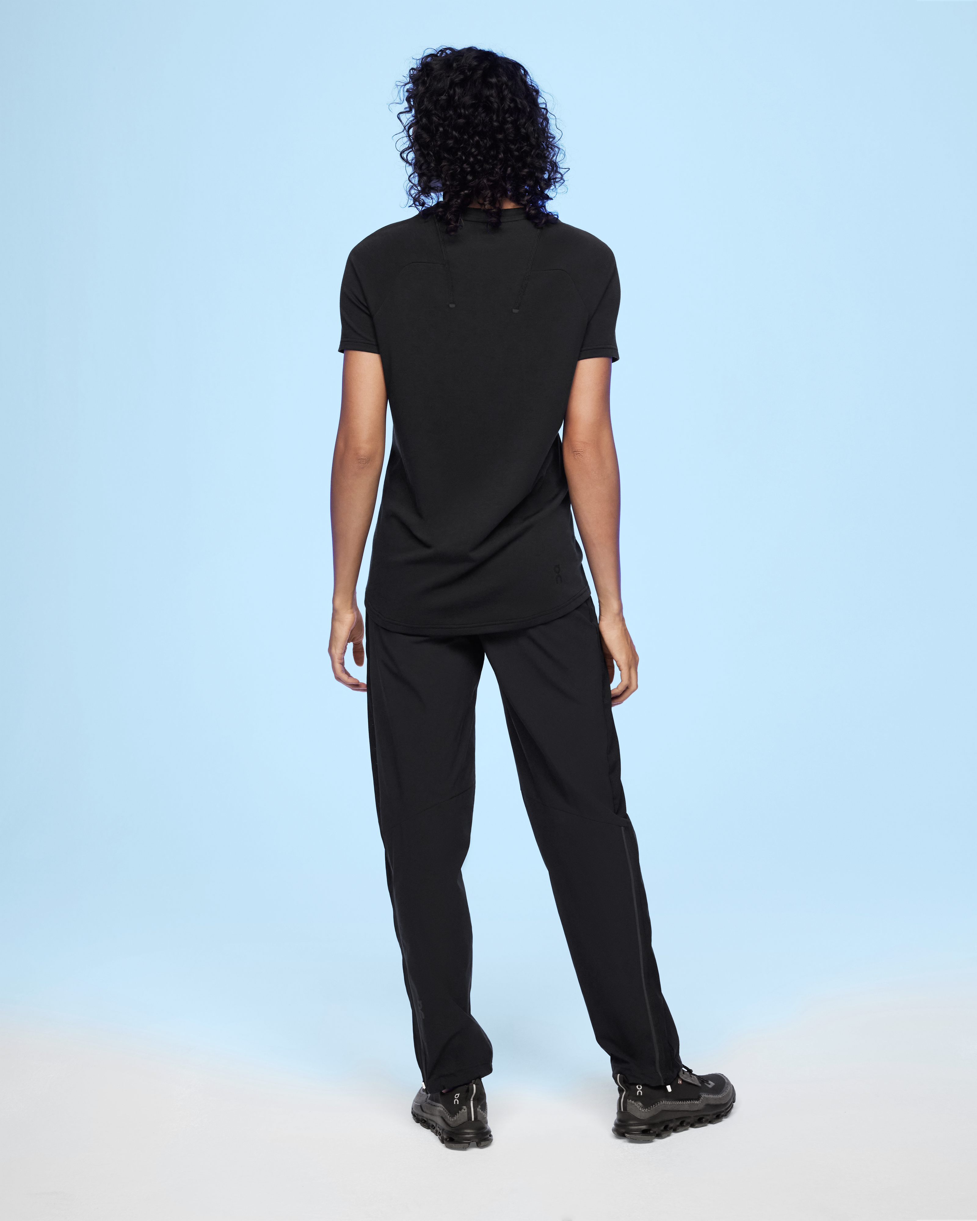 On Focus-T Black Femme Hauts et t-shirts