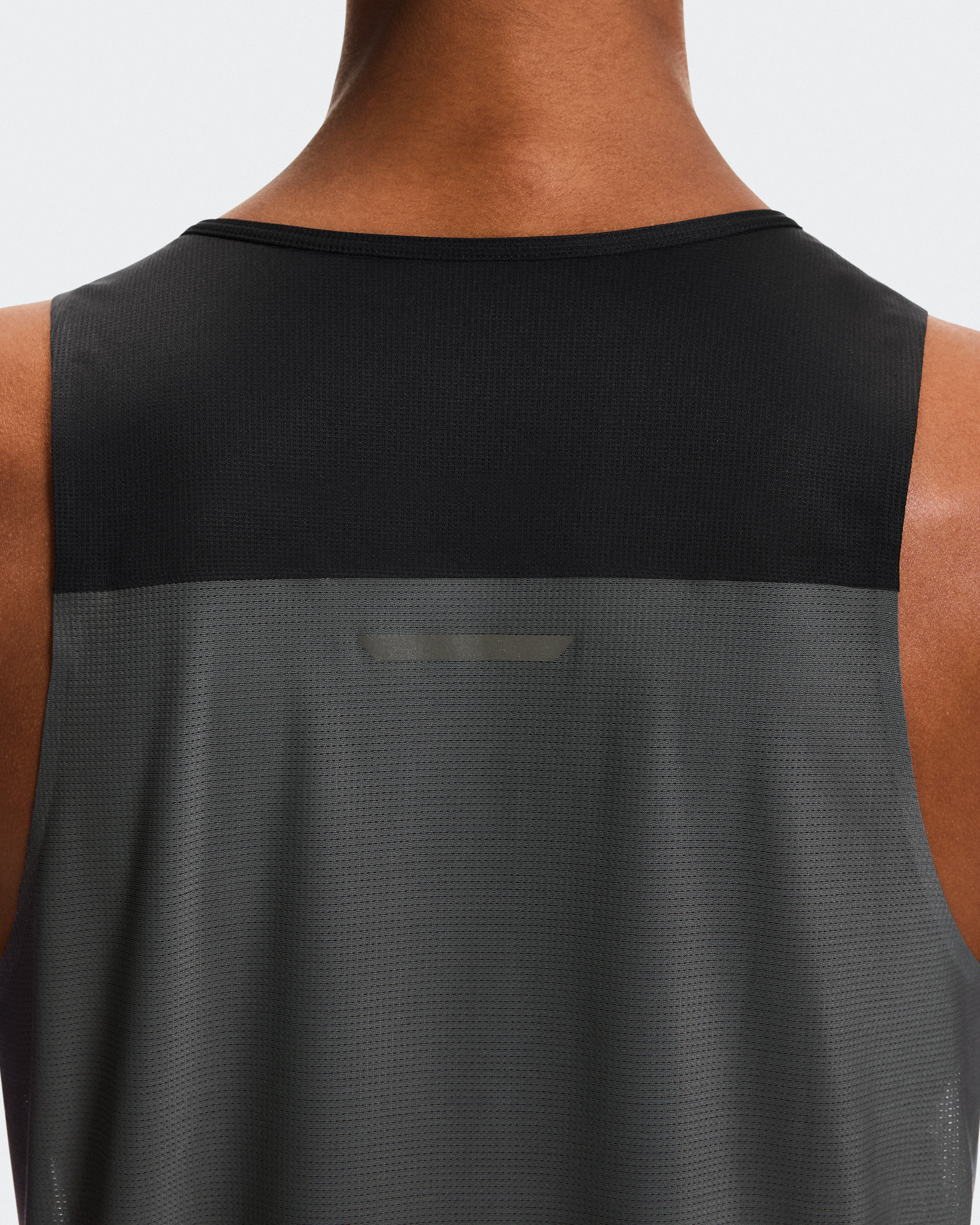 On Performance Tank Black & Eclipse Homme Hauts et t-shirts