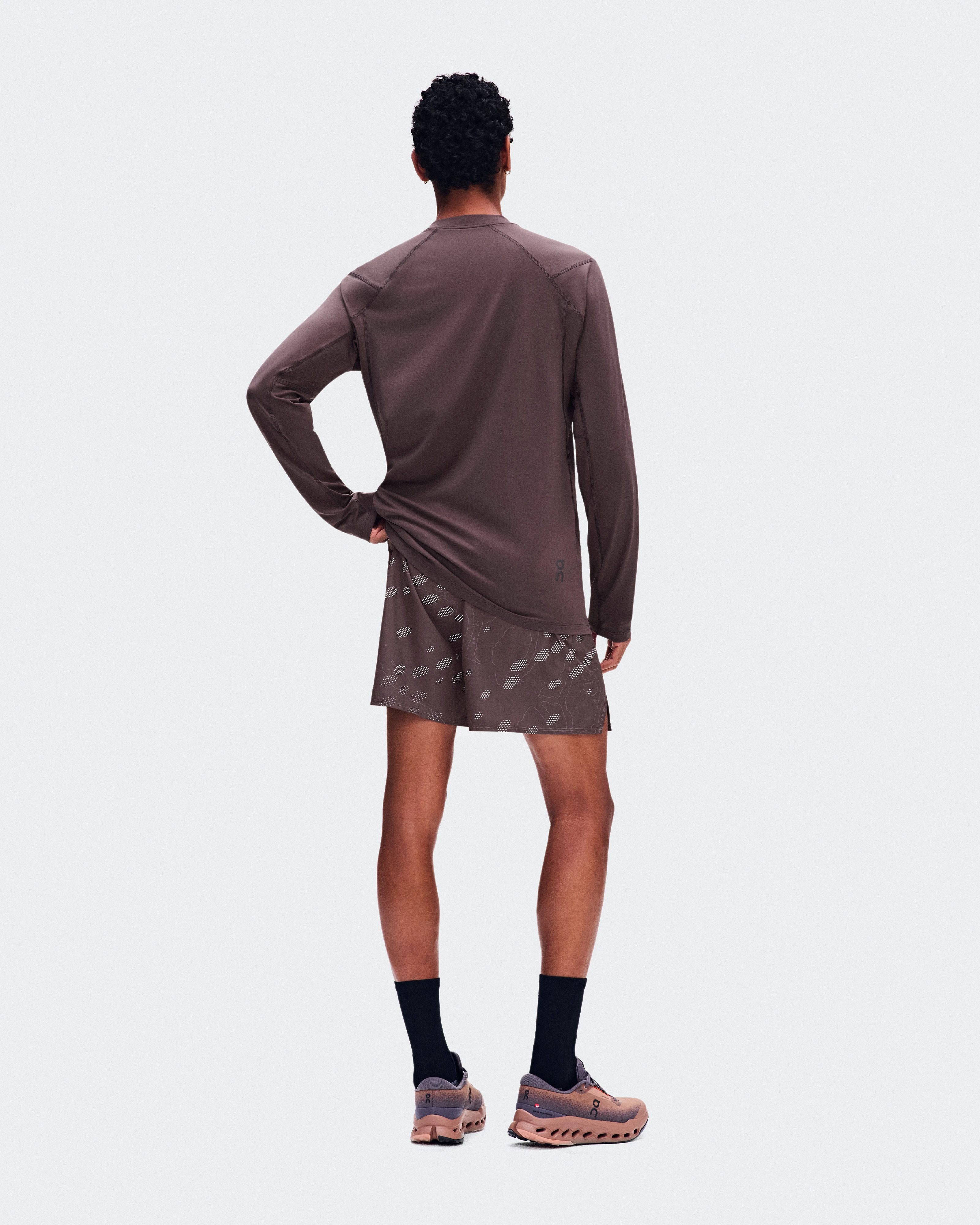 On Trail Long-T Solar Mulberry メンズ トップス&Tシャツ
