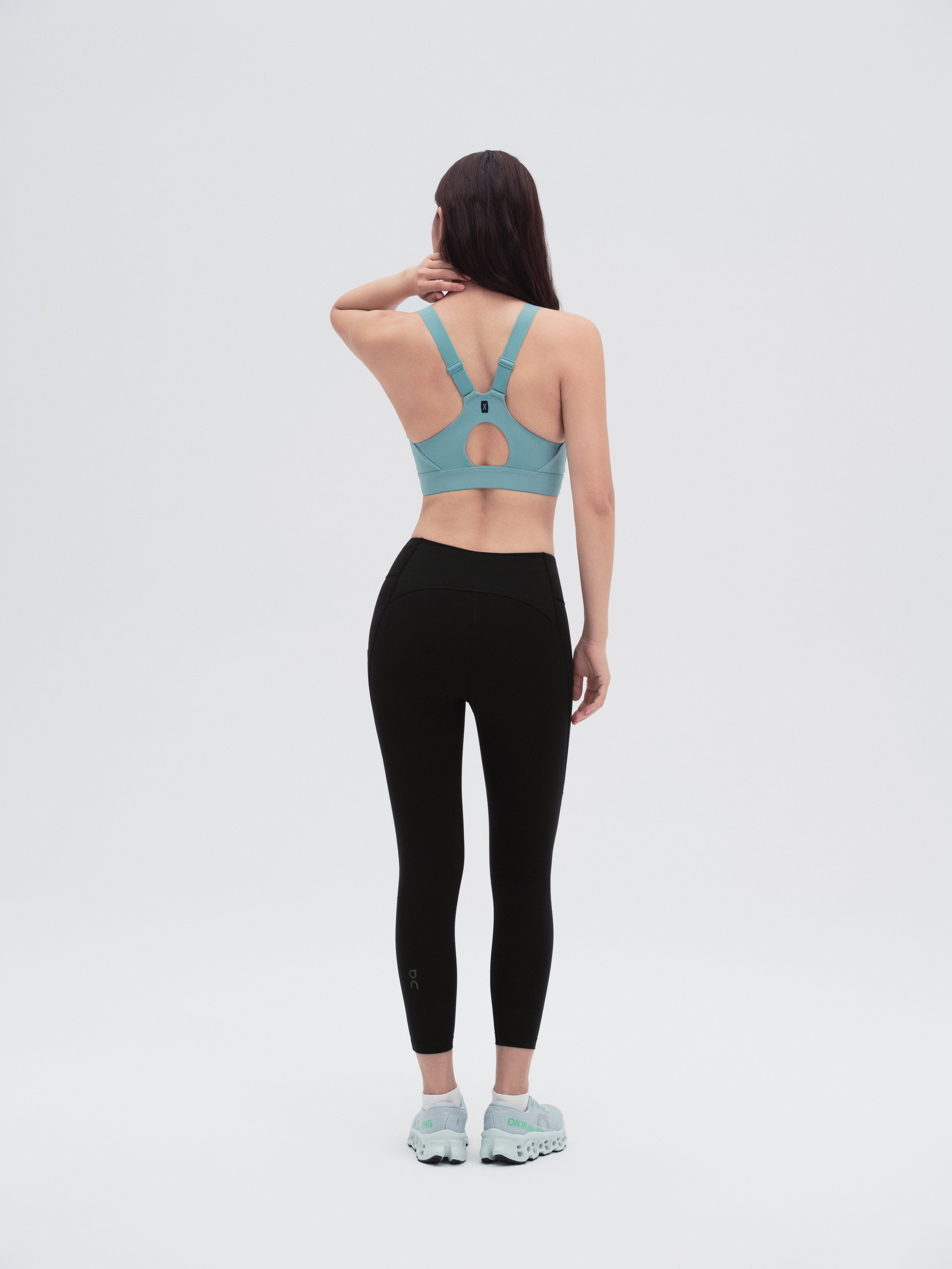 ウィメンズ Performance Tights 7/8 A | ブラック | On 日本