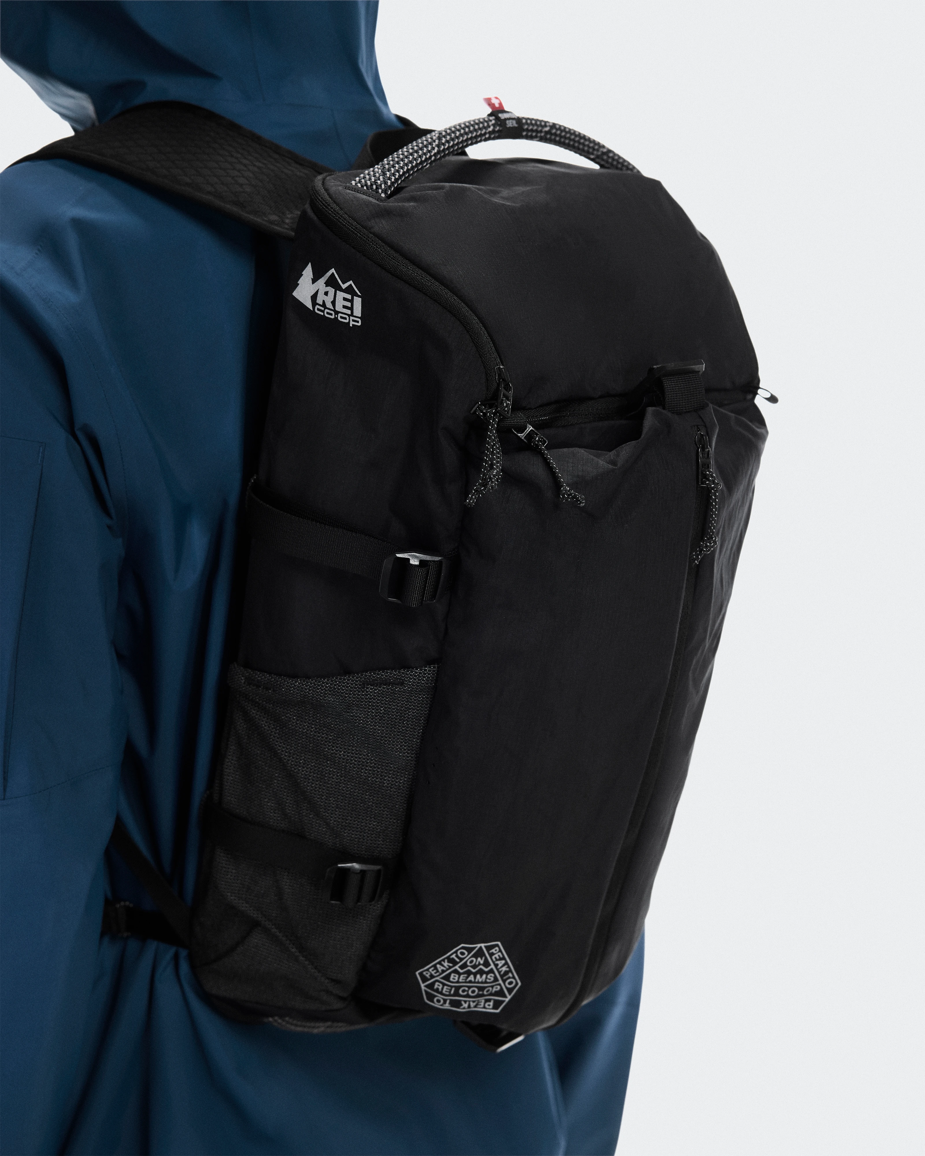 On Speed Pack 18L BEAMS REI Black Unisex Taschen