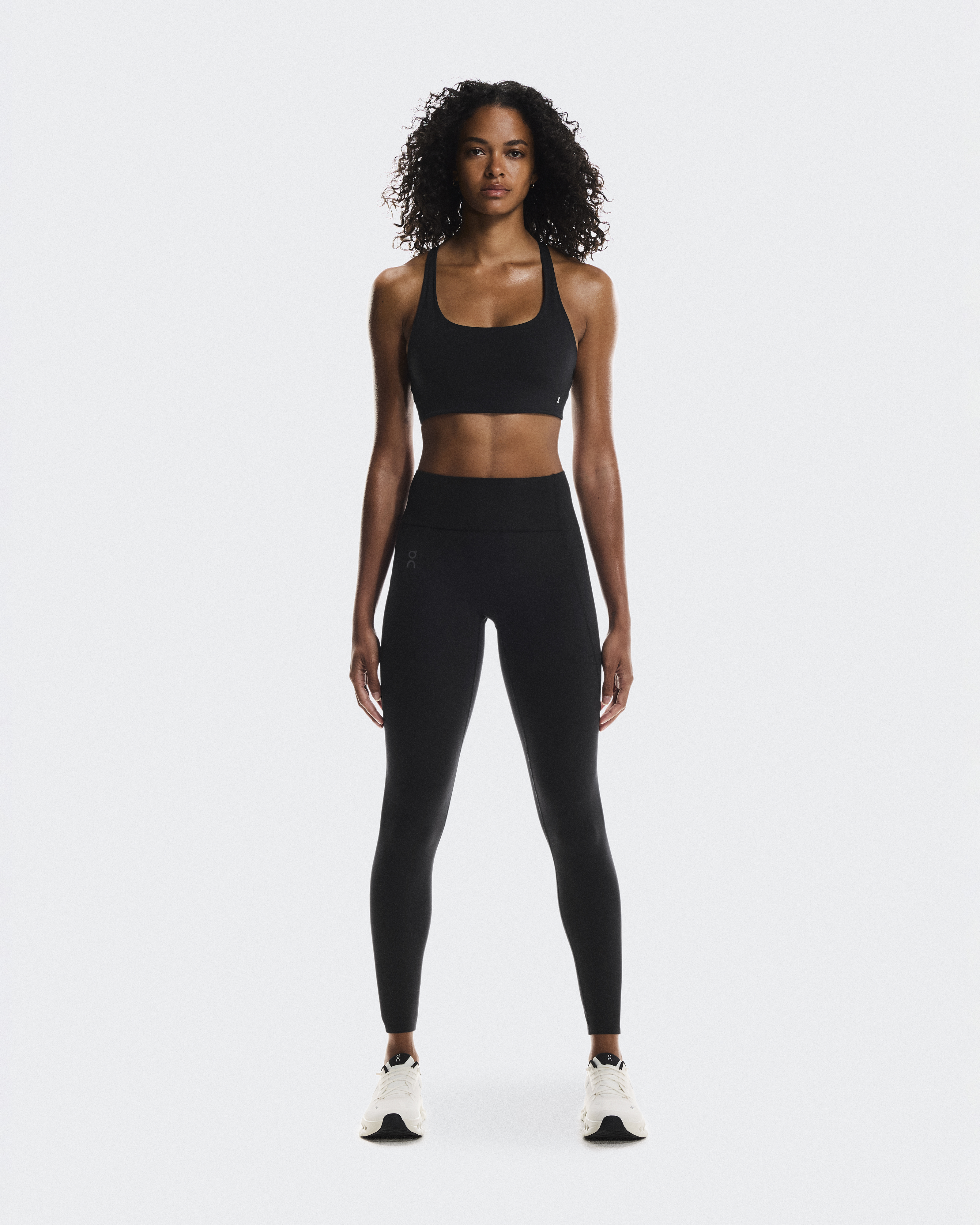 On Women's Studio Bra in Black, Size: XL, Polyester/Mesh Polyamide