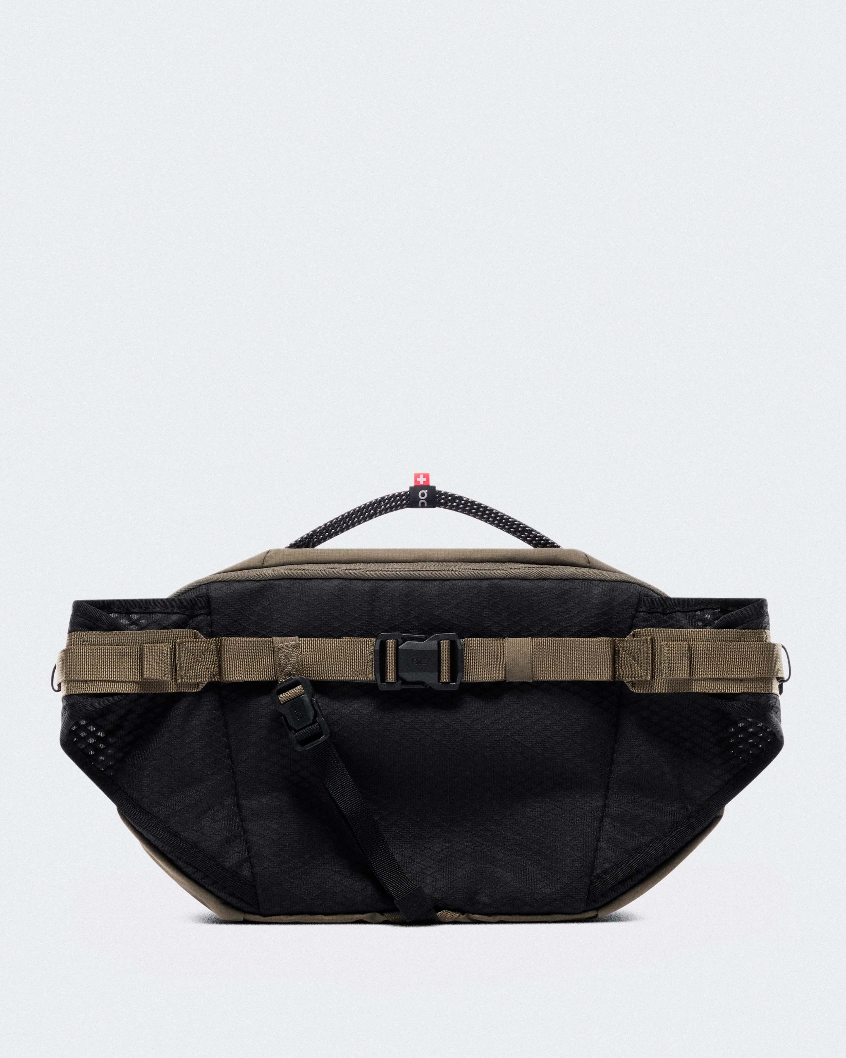 On Sling Pack 9L Olive & Black Unisex – Road running, oversized sling, stable fit Bags