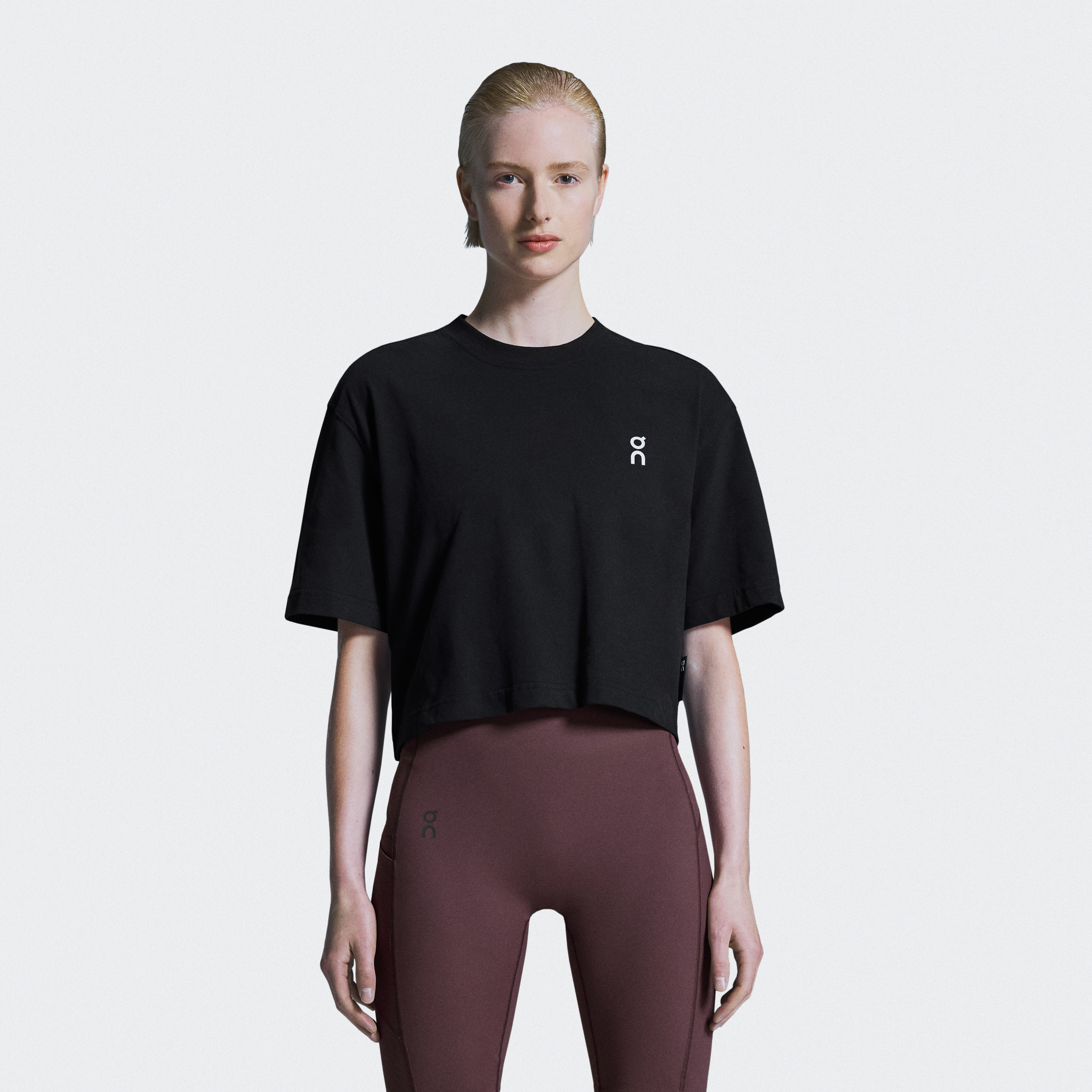 Club Boxy-T Shirt in Black