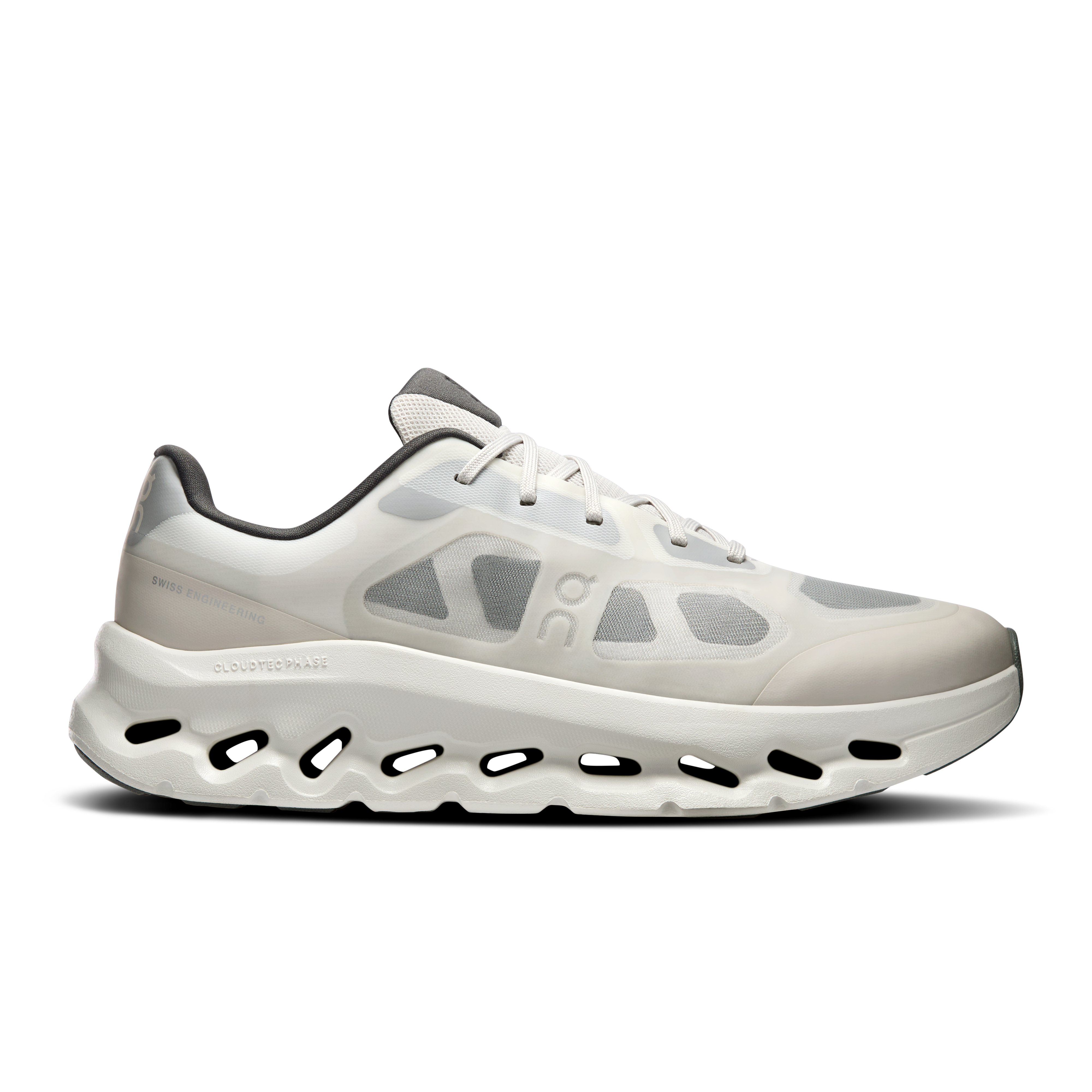 Cloudtilt Remix Lifestyle Shoe in Alloy/Ivory