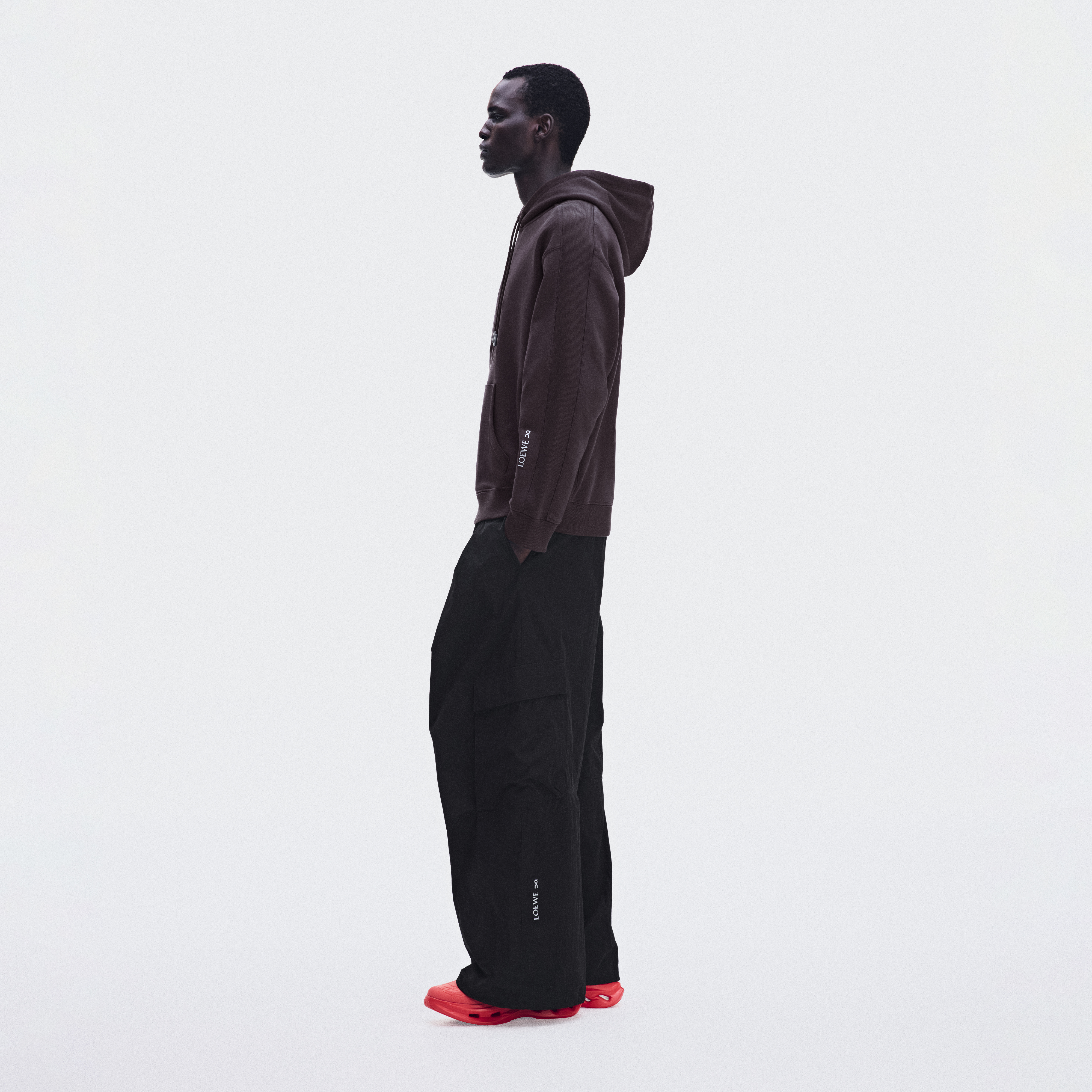 Pleated Cargo Trousers LOEWE in Black