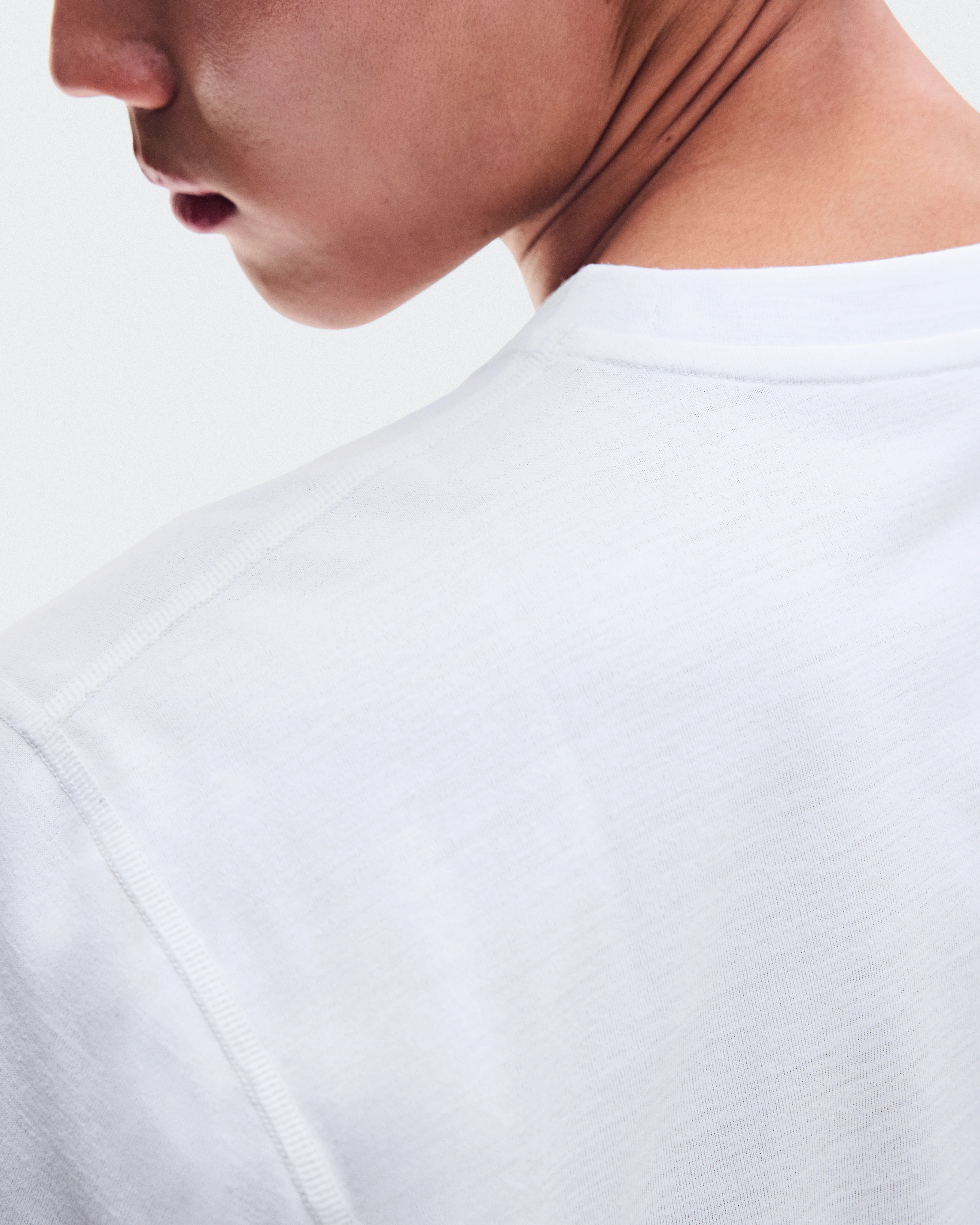 On Train-T White Hombre Camisetas