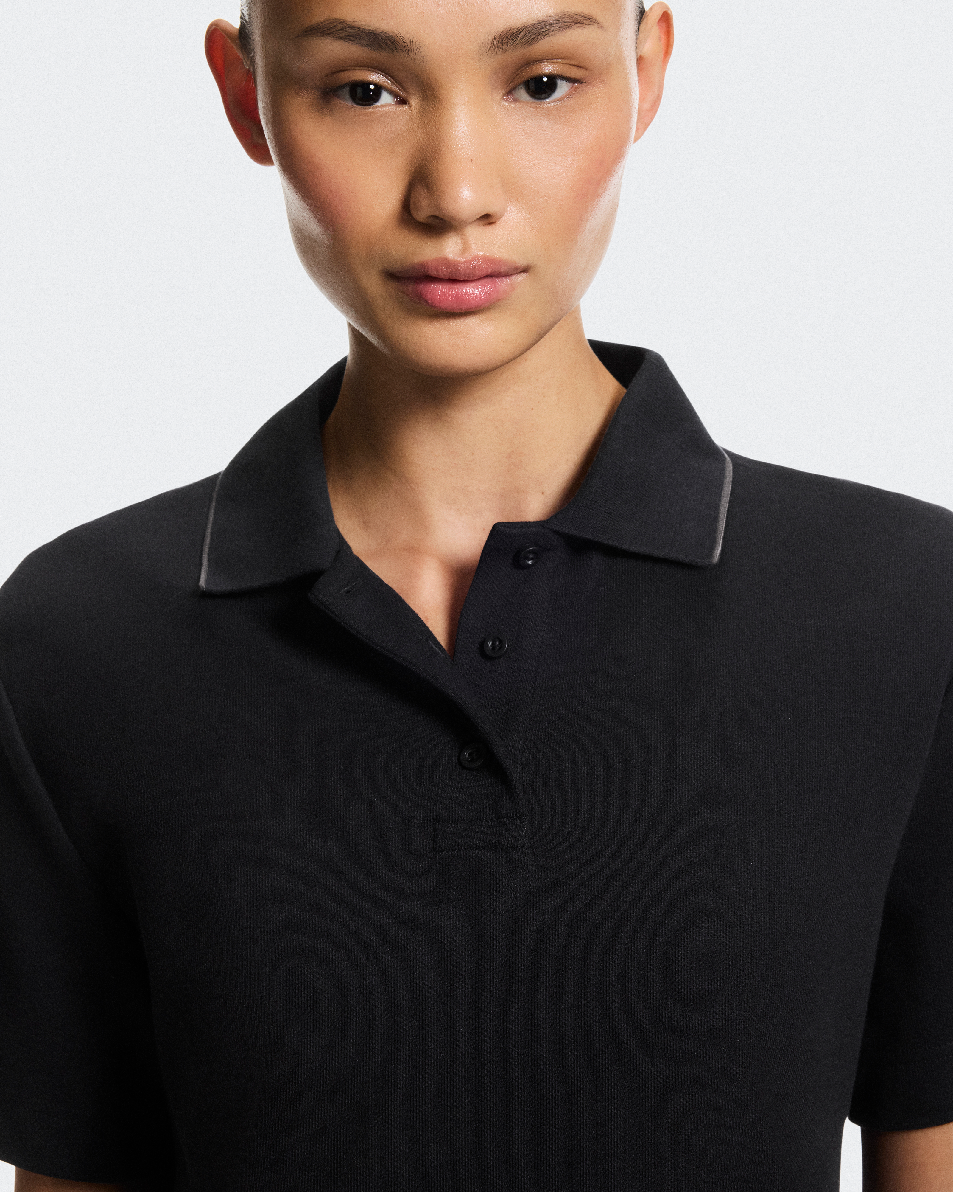 Courtside Poloنحيف / Black | Eclipse / L