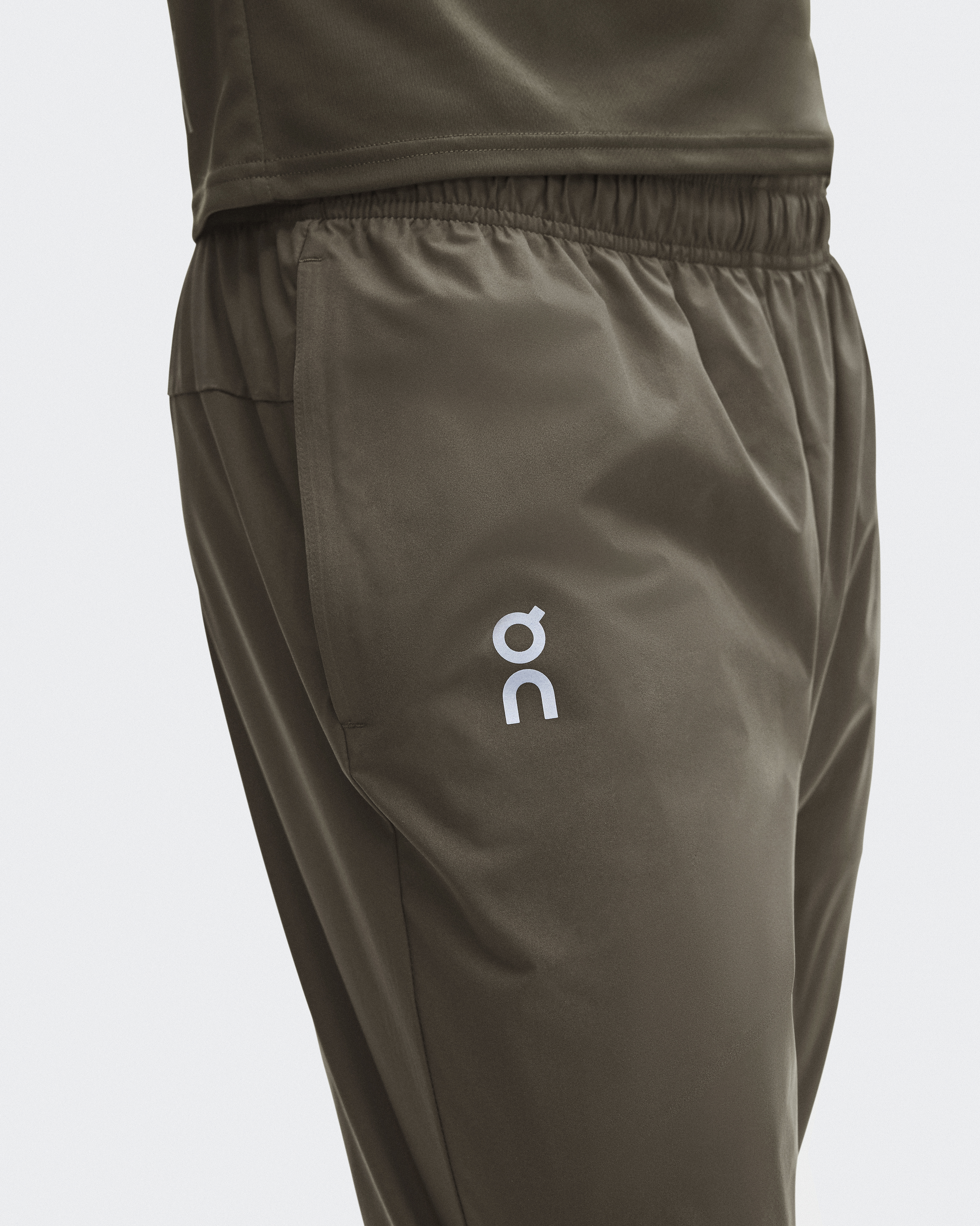 On公式】オンラインストア | コアパンツ Core Pants | 伸縮性の高い