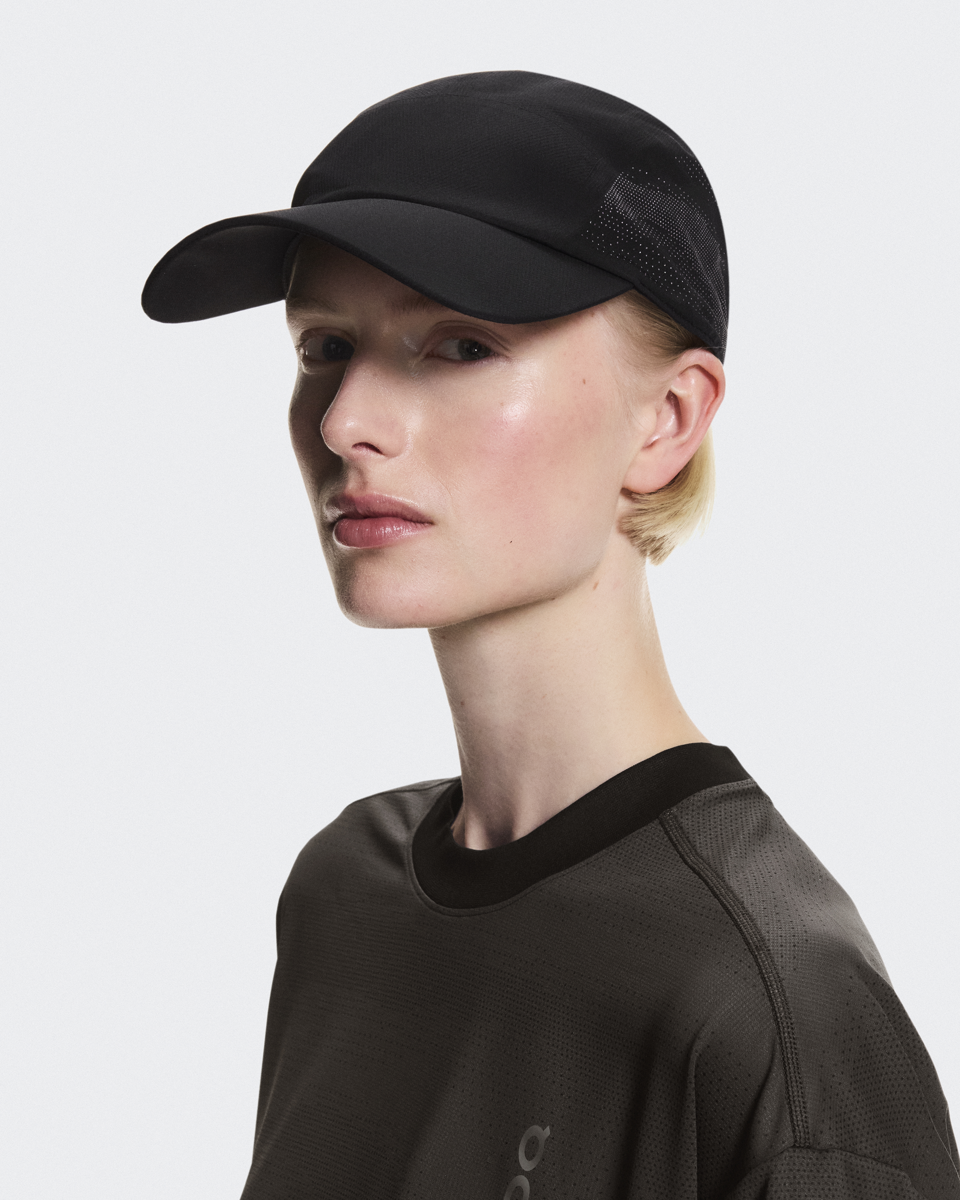 Lightweight Cap Erewhon | ブラック | On 日本