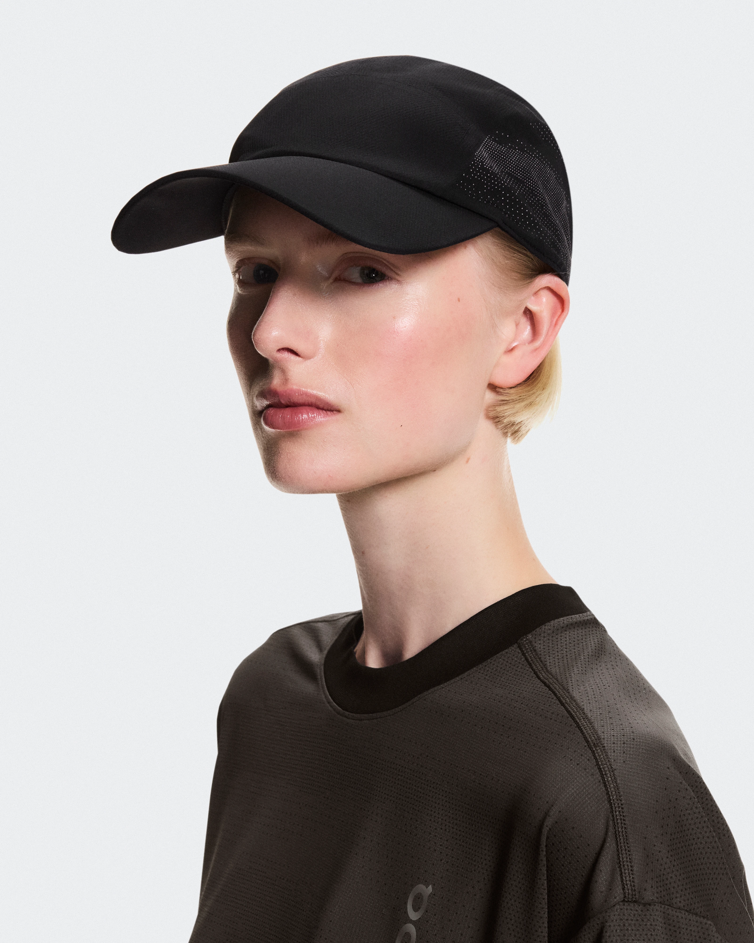 On Lightweight Cap Erewhon Black Unisex Headwear