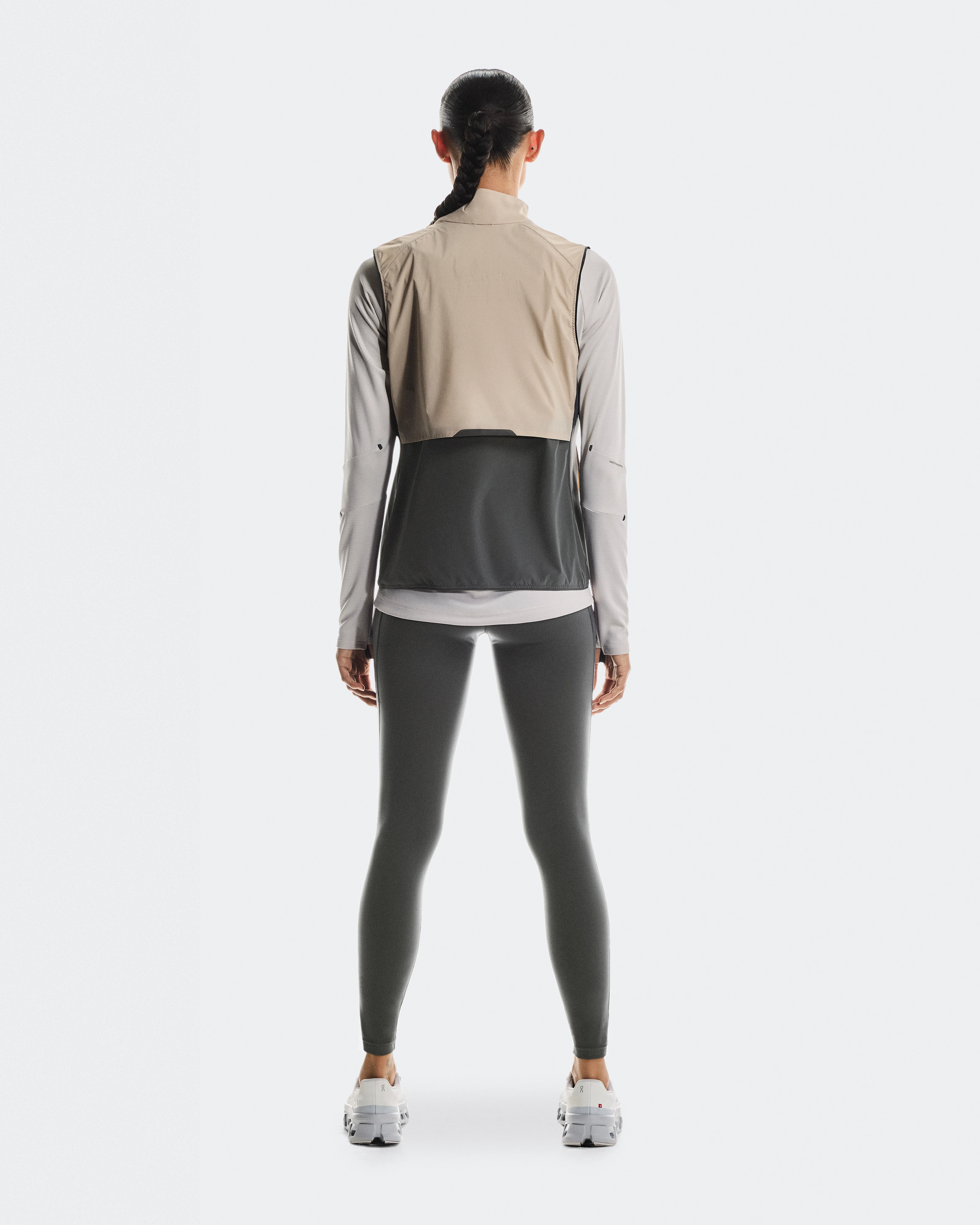 On Weather Vest Desert & Eclipse Women Jackets