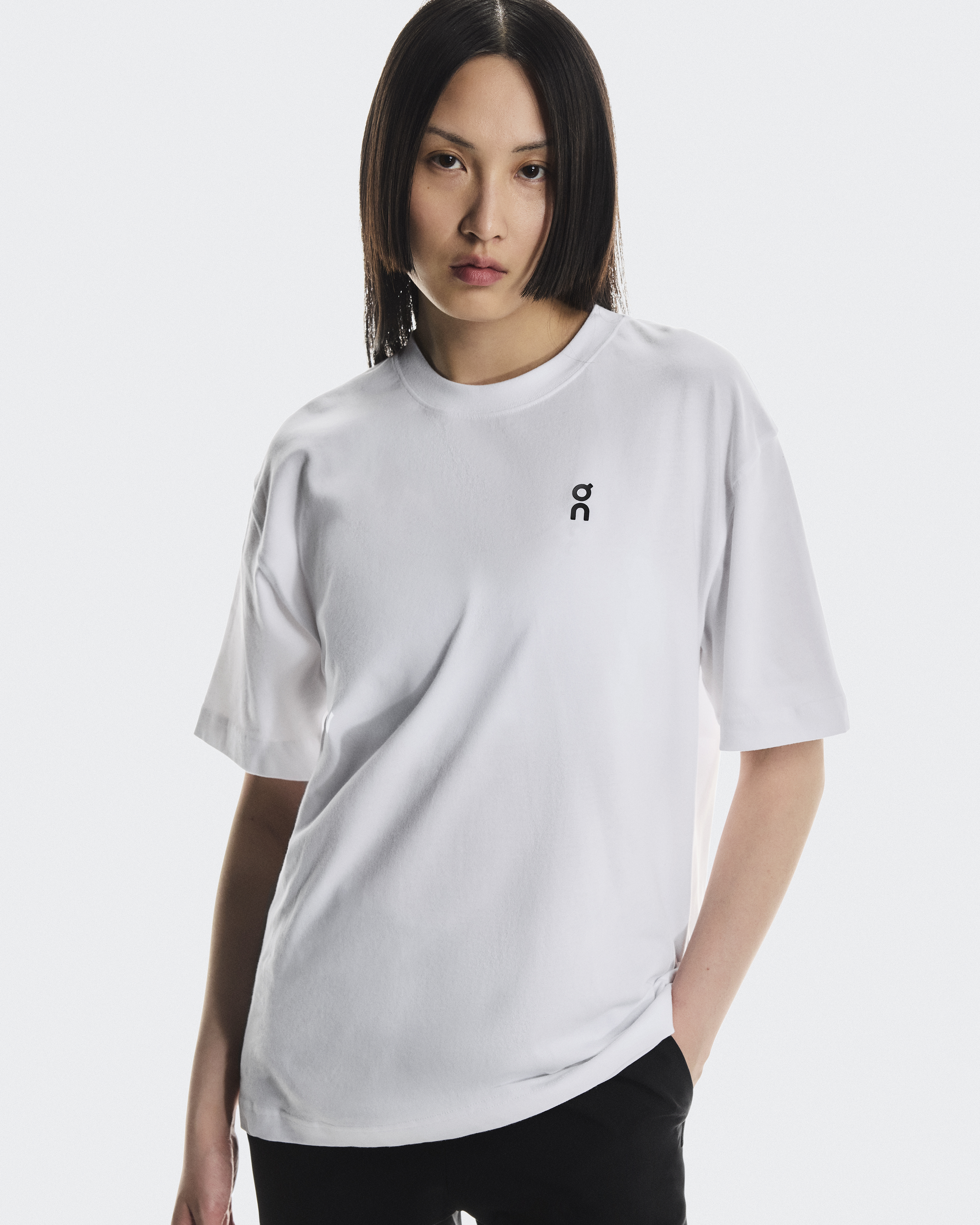 Tシャツ・カットソー BLUMARINE Woman T-Shirt White 2T083A N0100 BLUMARINE Woman T-Shirt White 2T083A N0100