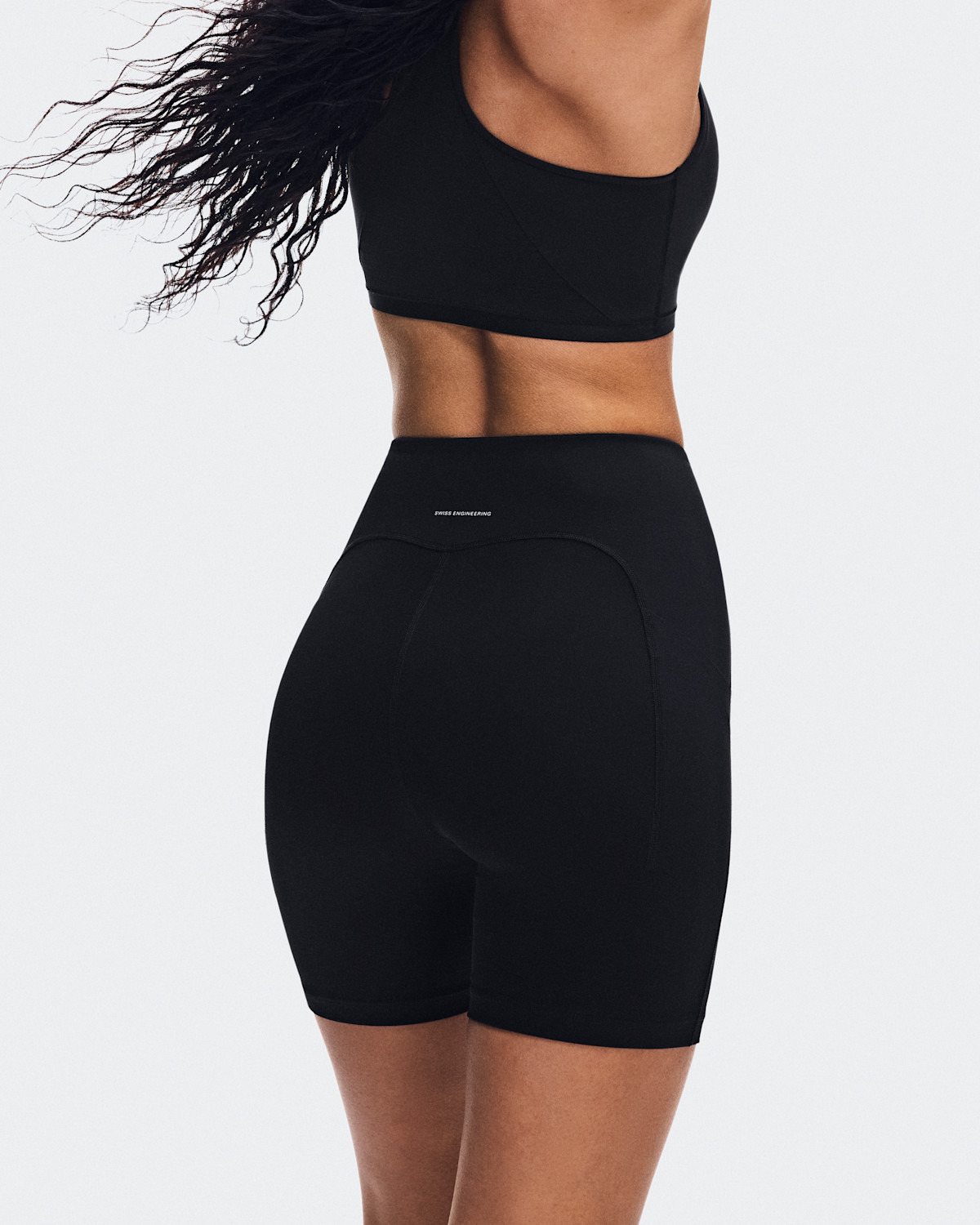 Women's Train Tights Short 6"