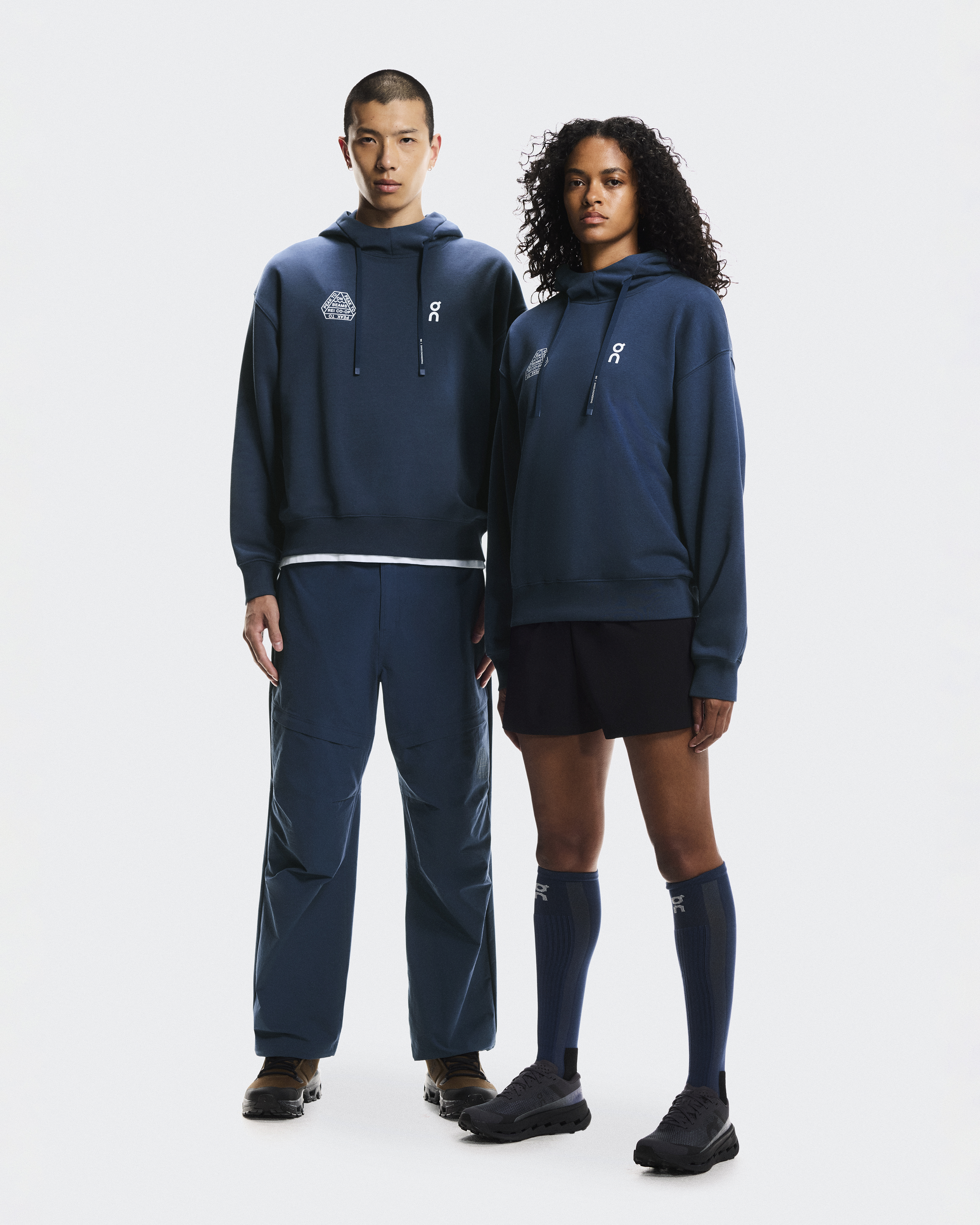 Club Hoodie BEAMS REI | ブルー | On 日本