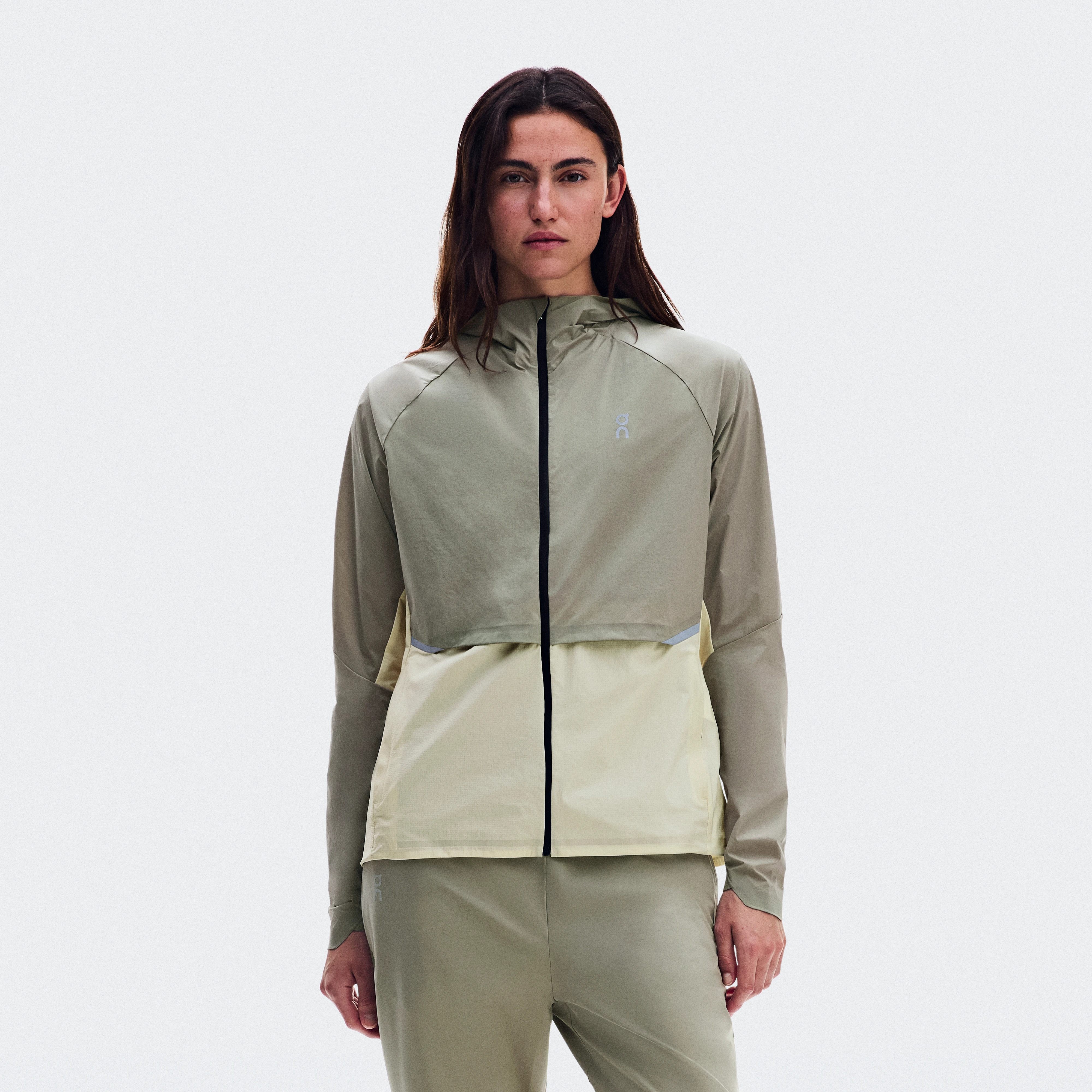 On Core Jacket Vetiver & Hare Women – Cold weather running, breathable, packable Jackets