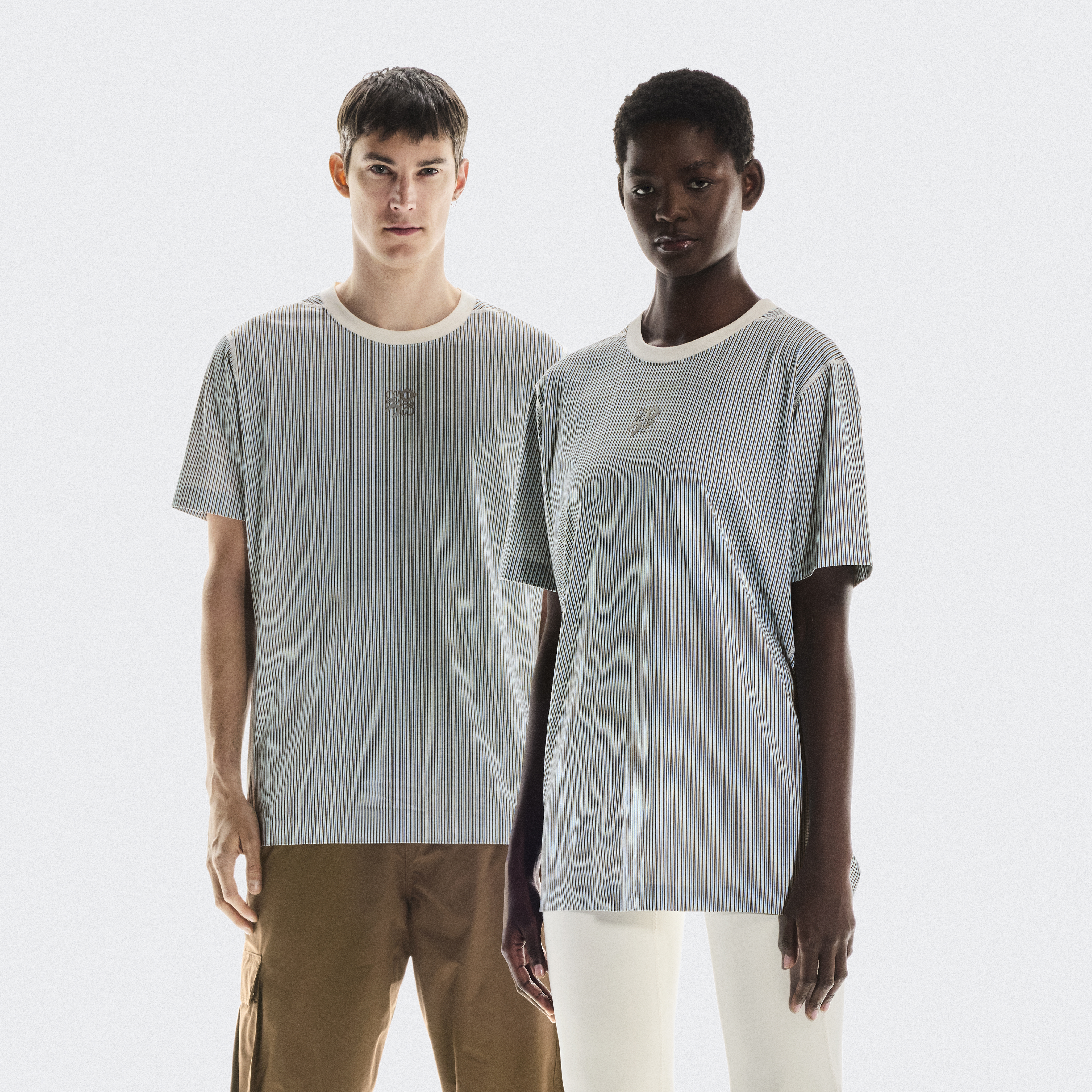 トップス＆Tシャツ | On 日本