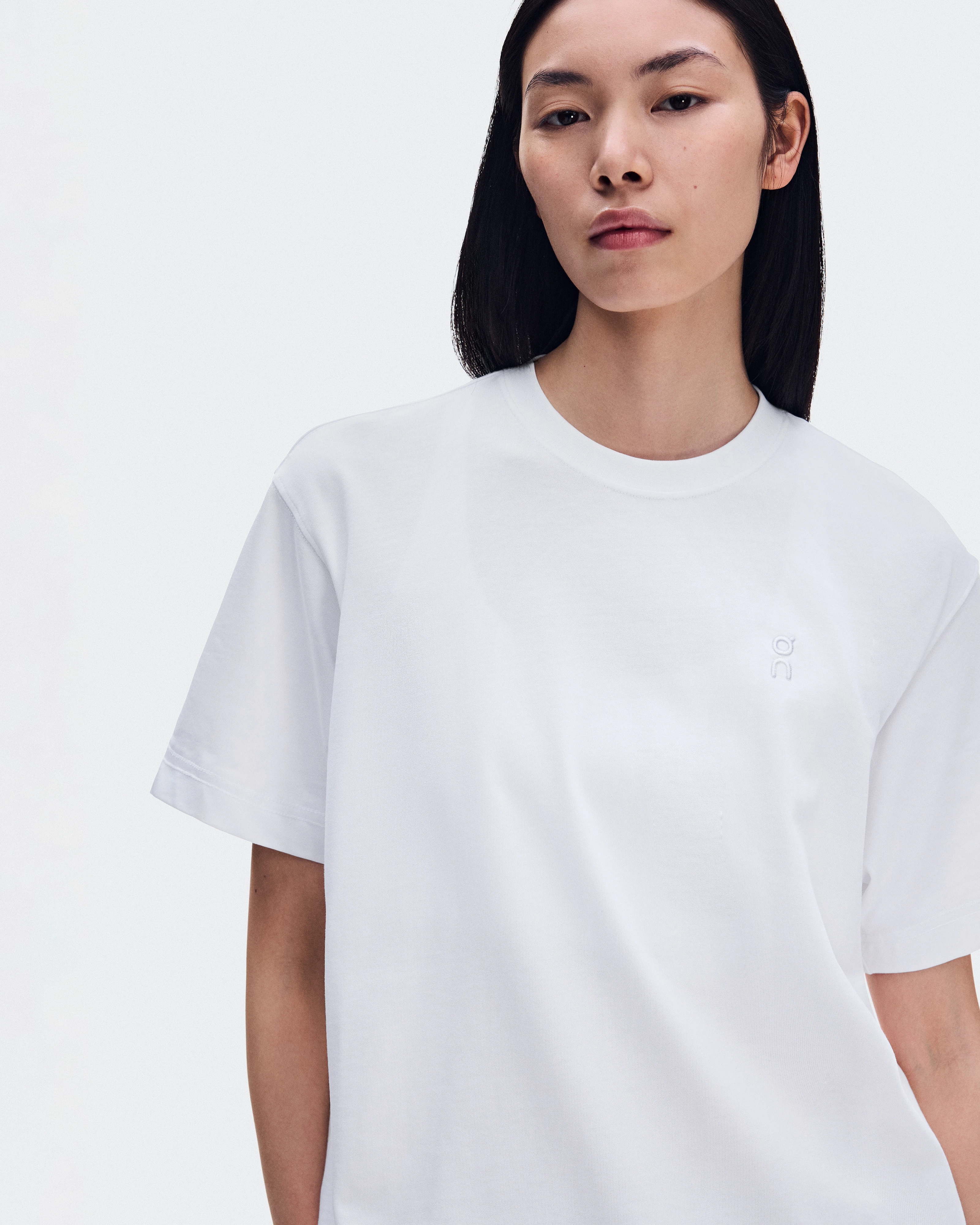 On Club Collective-T Runner White Women Tops and t-shirts