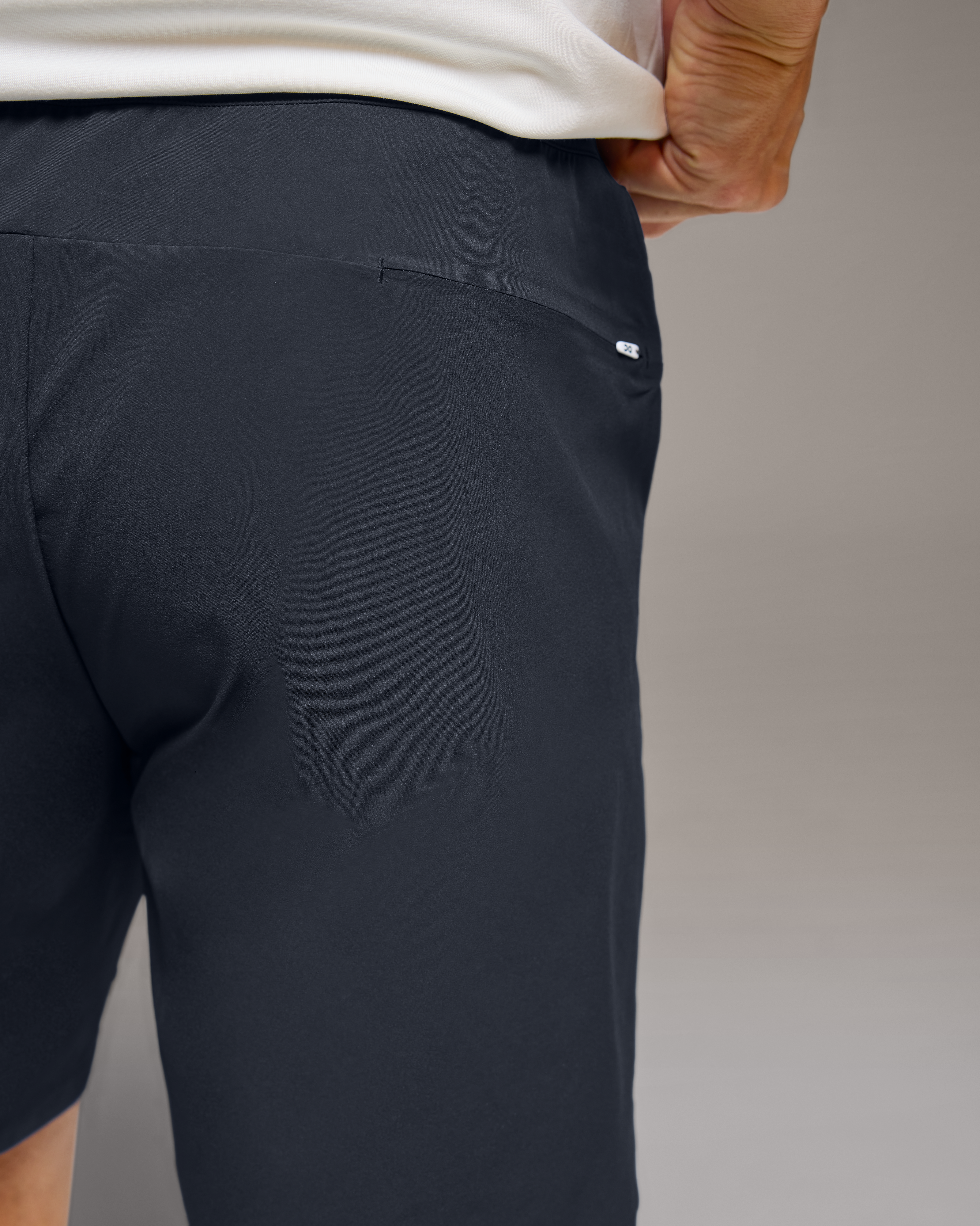 Performance Hybrid ShortMen / Navy / L