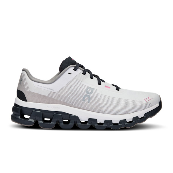Women's Cloudflow 4 DISTANCE