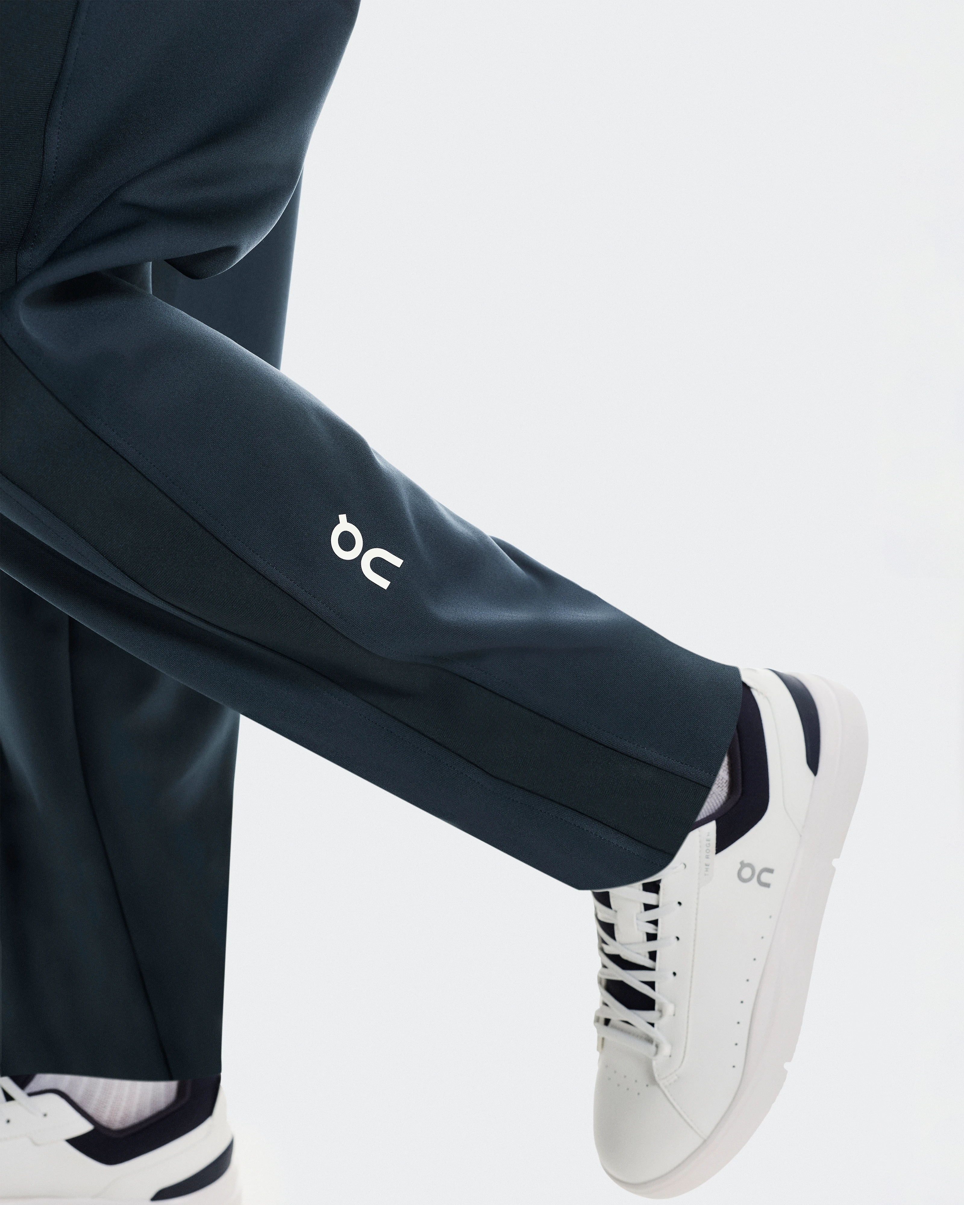 On Courtside Pants Midnight Men Pants