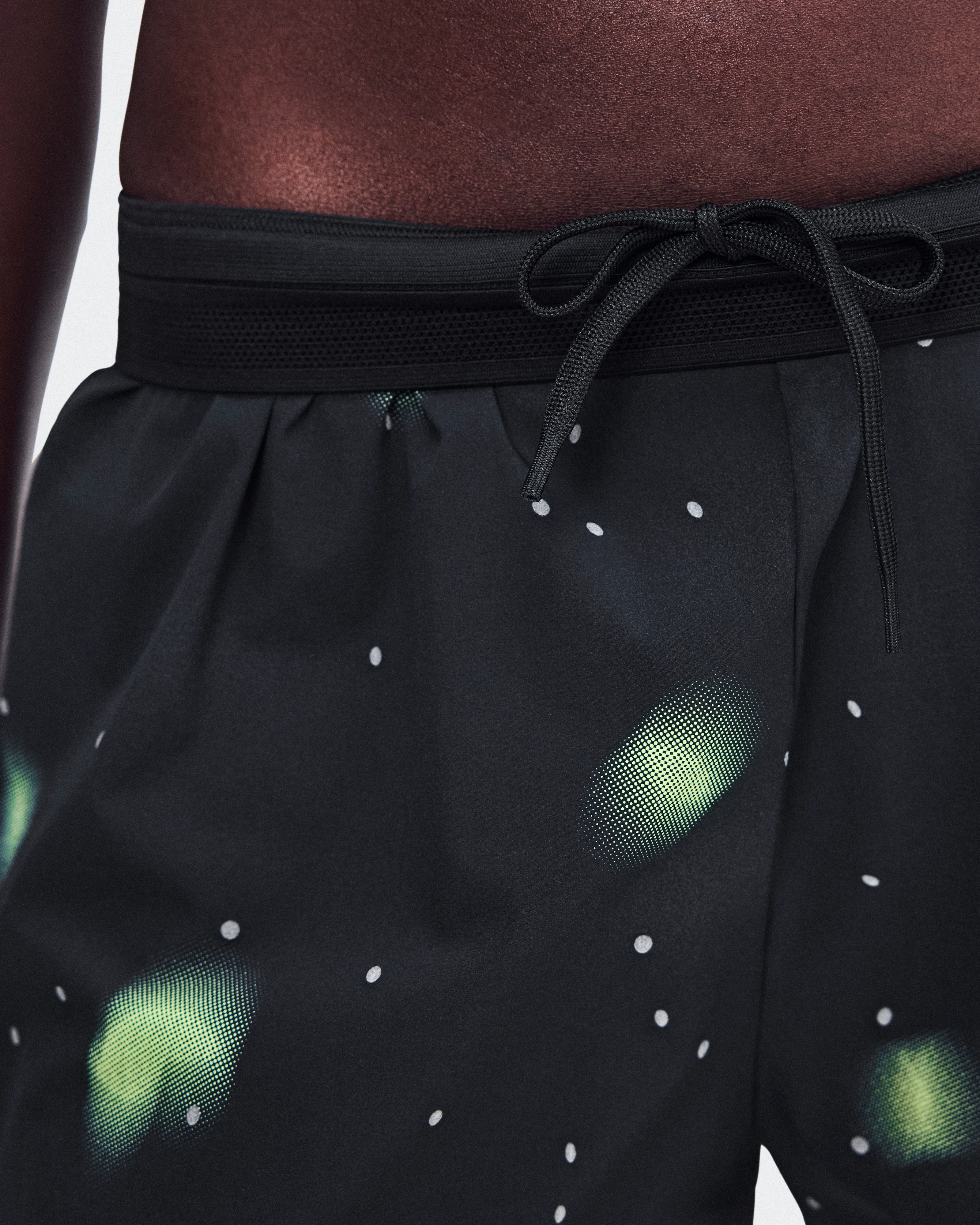 On Performance Shorts Lumos Black Femme Shorts