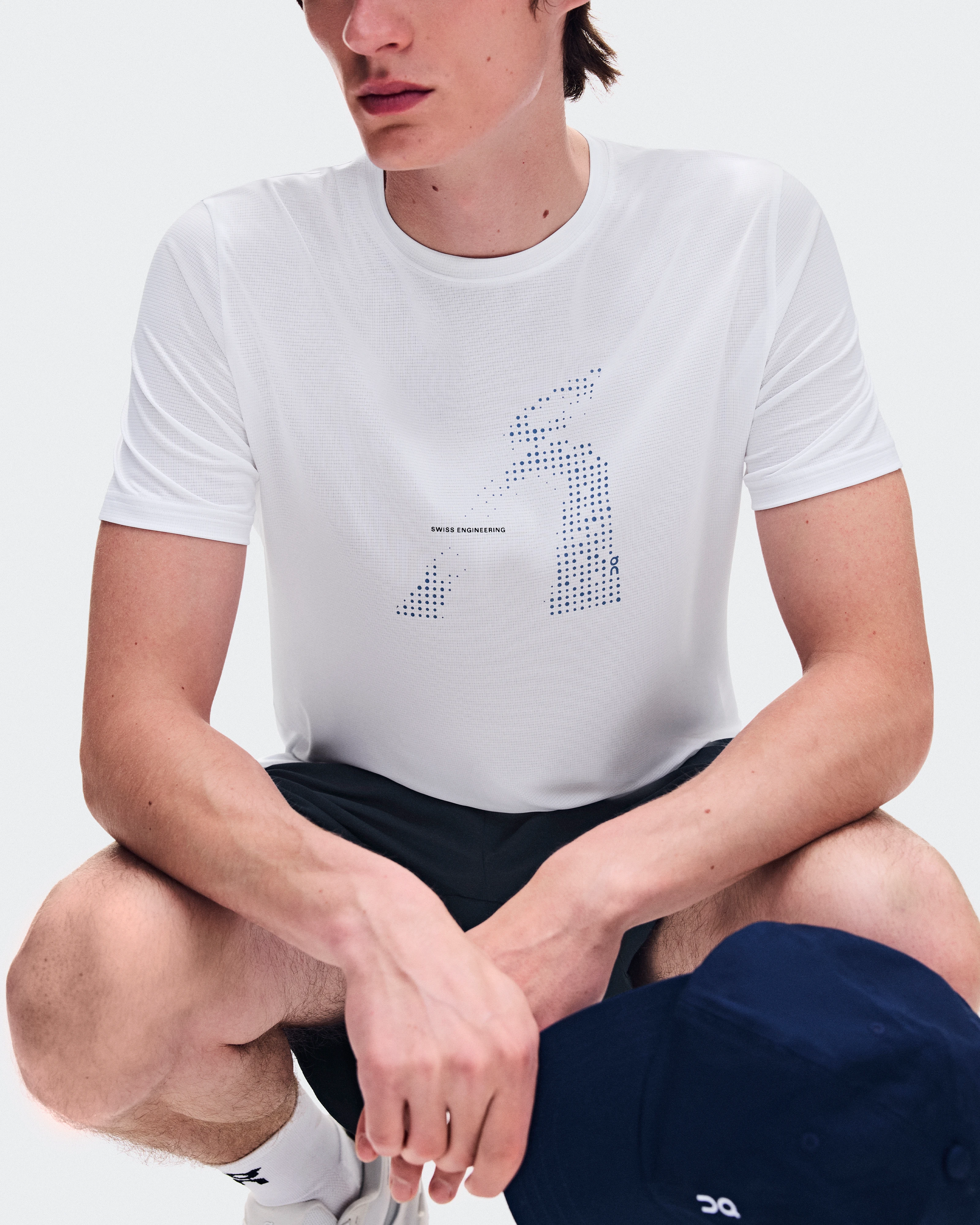 On Core-T Graphic White メンズ トップス&Tシャツ