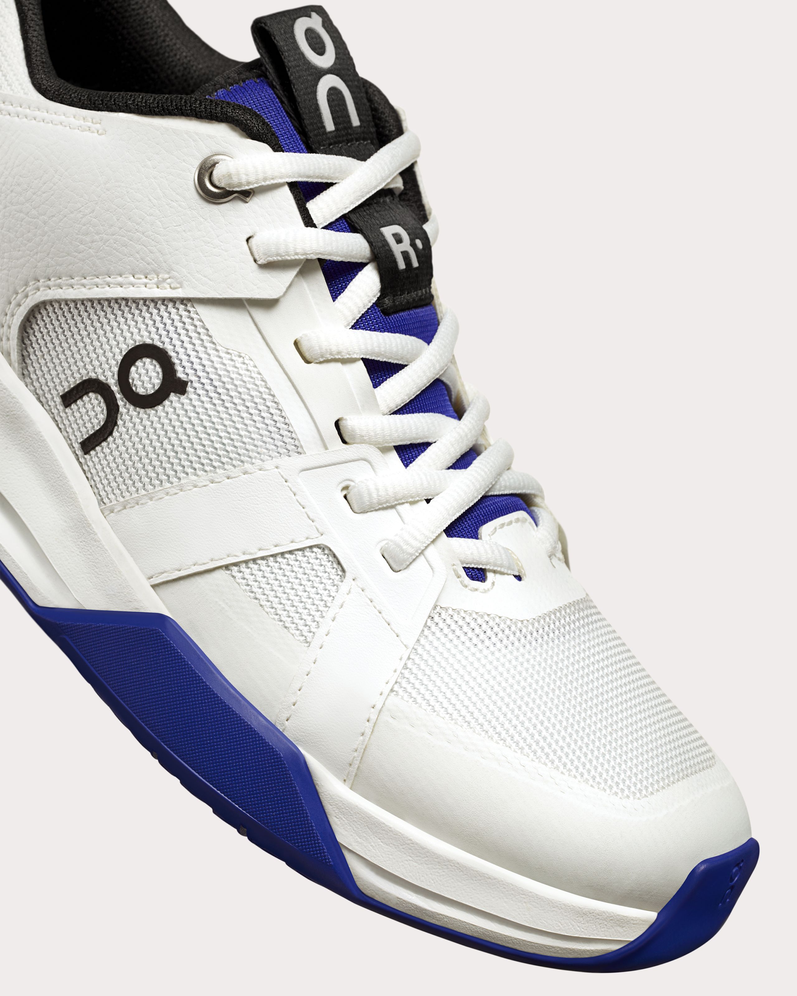 THE ROGER Clubhouse Pro: Men's Versatile Tennis Shoe | On | On United ...